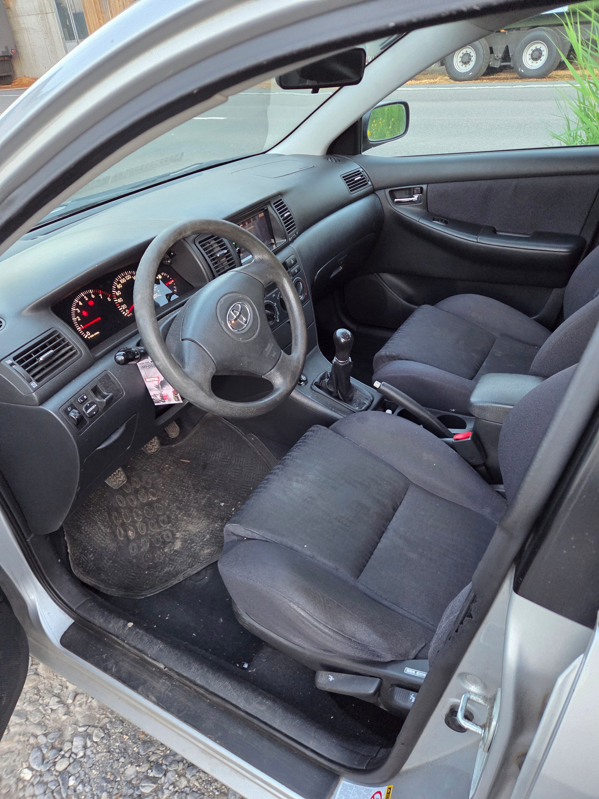 TOYOTA Corolla 1.4 Linea Terra-image-6