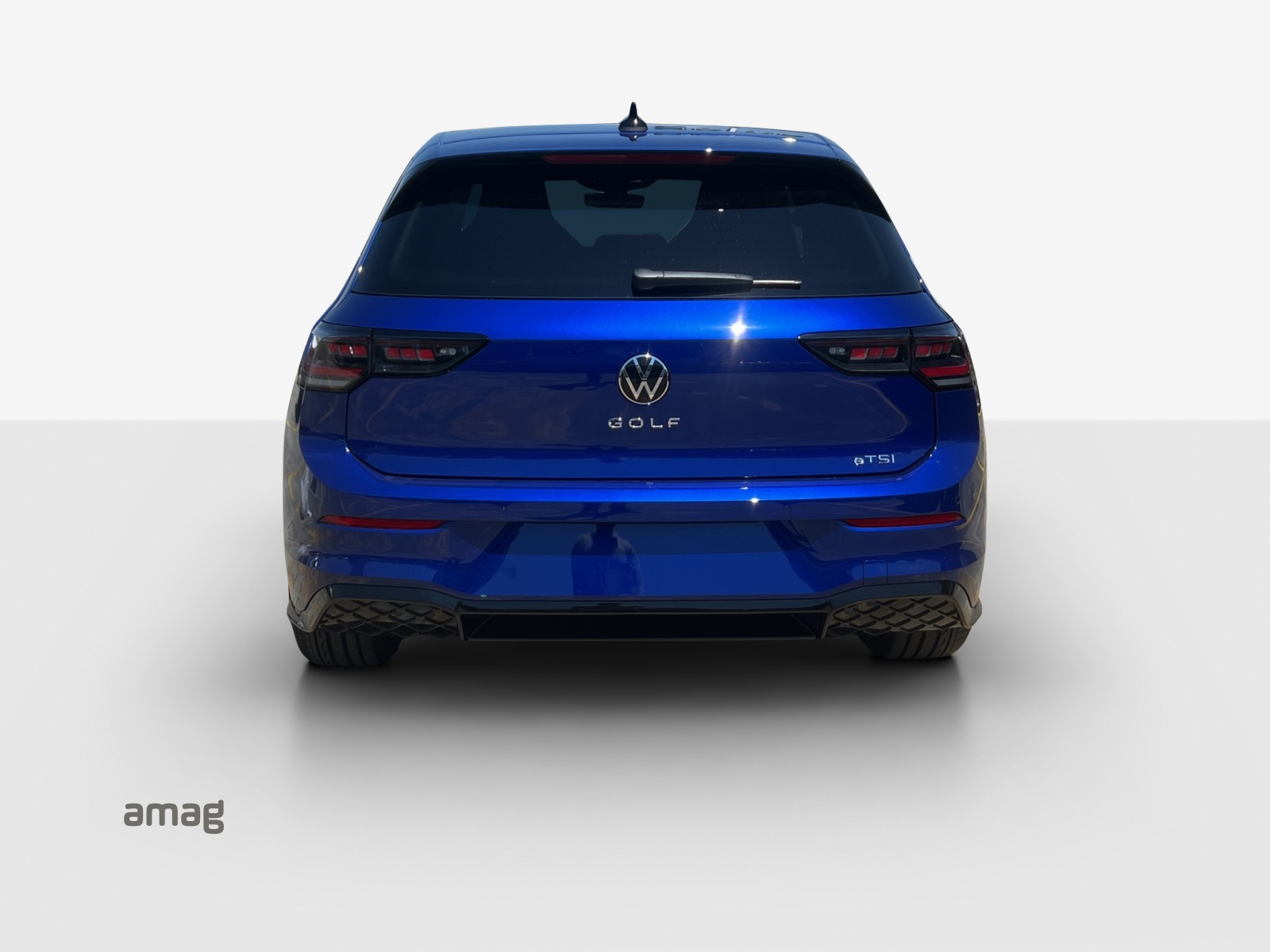 VW Golf 1.5 e TSI mHEV R-Line DSG-image-3