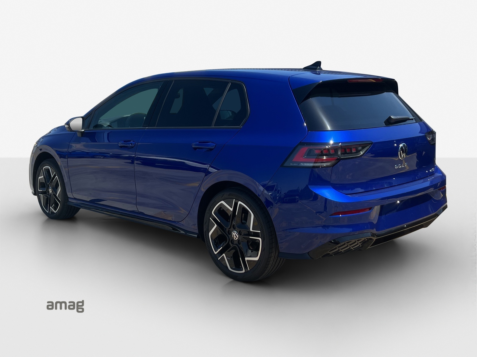 VW Golf 1.5 e TSI mHEV R-Line DSG-image-2