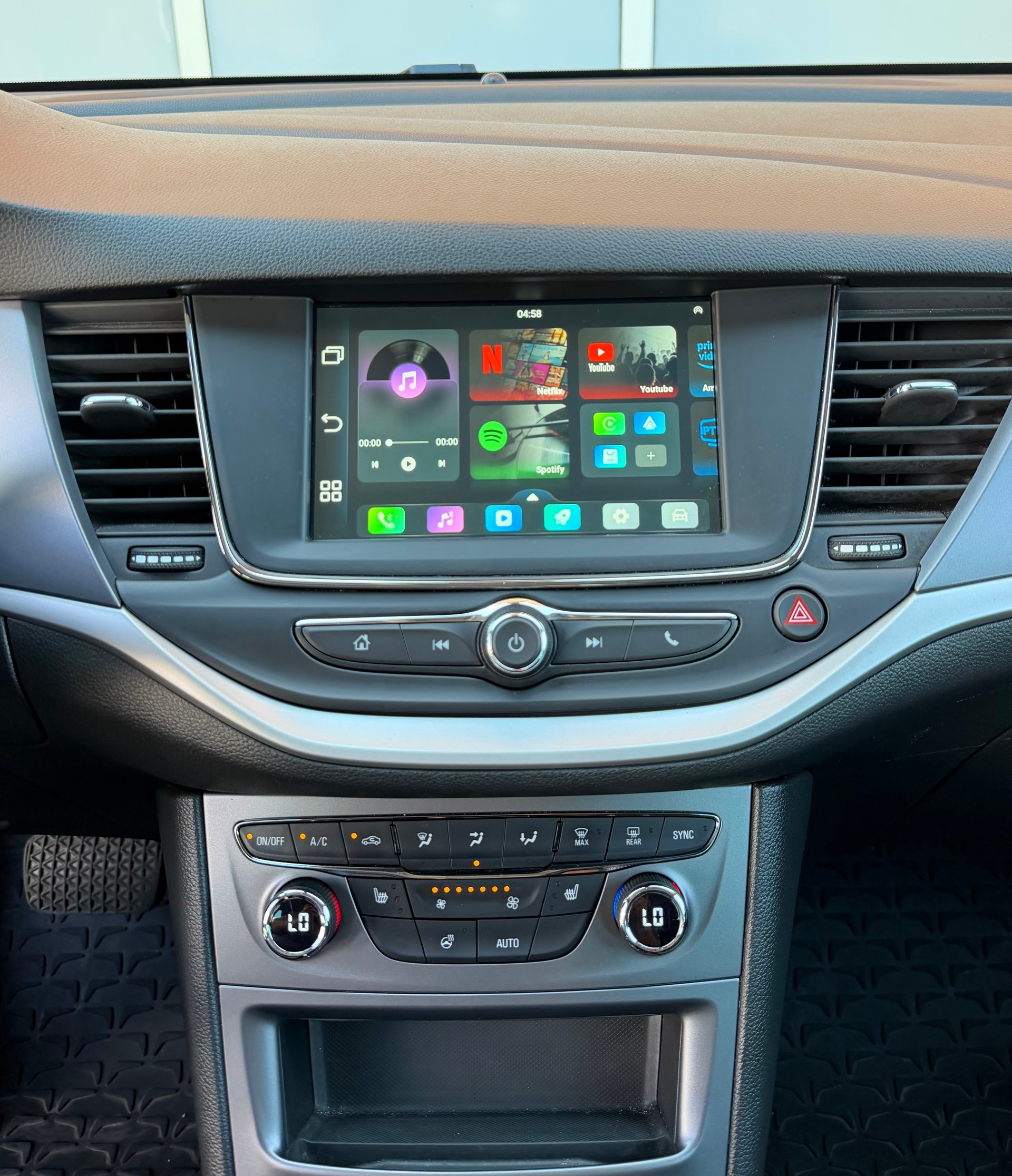 OPEL Astra 1.4i Turbo Excellence Automatic-image-8