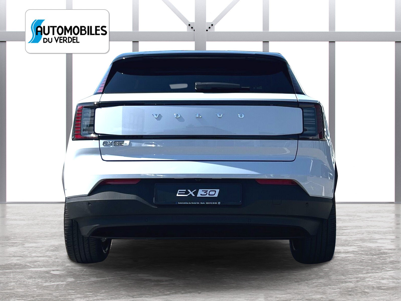 VOLVO EX30 E60 Twin Ultra Performance AWD-image-3