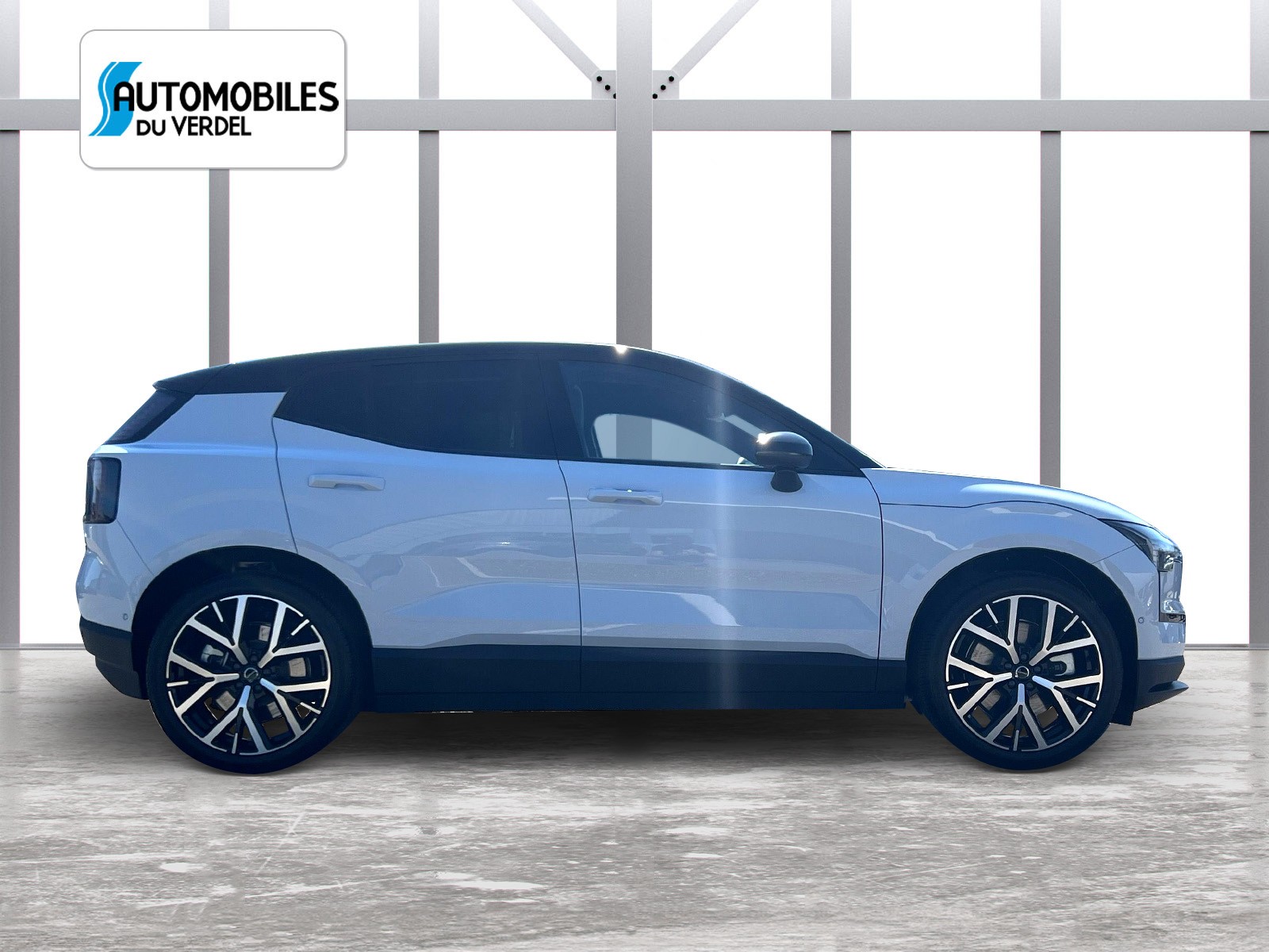 VOLVO EX30 E60 Twin Ultra Performance AWD-image-5