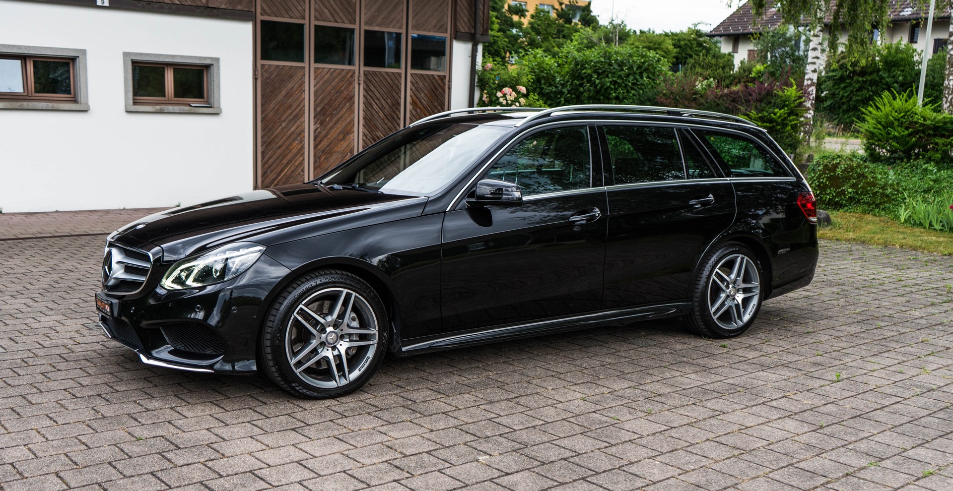 MERCEDES-BENZ E 350 CDI Avantgarde 4Matic AMG-LINE-image-3