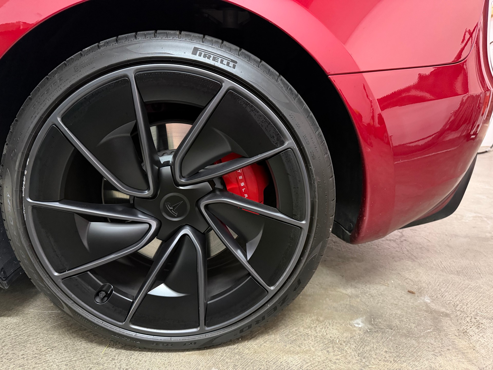 TESLA 627 PS Performance ultra red-image-4