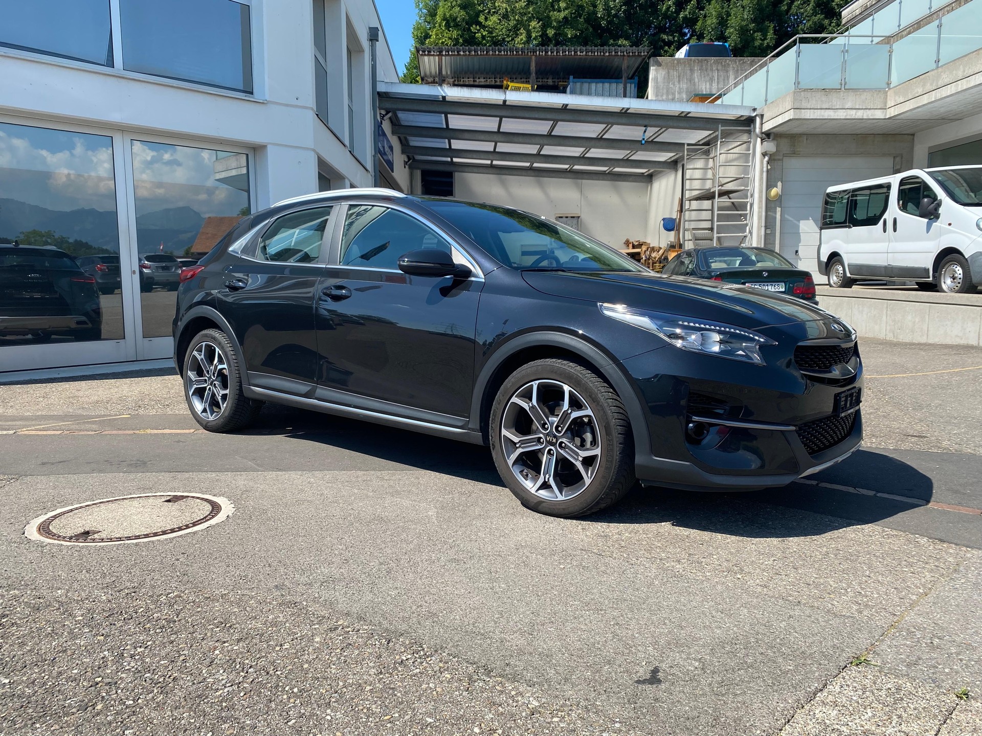 KIA XCeed 1.4 T-GDi Trend-image-2
