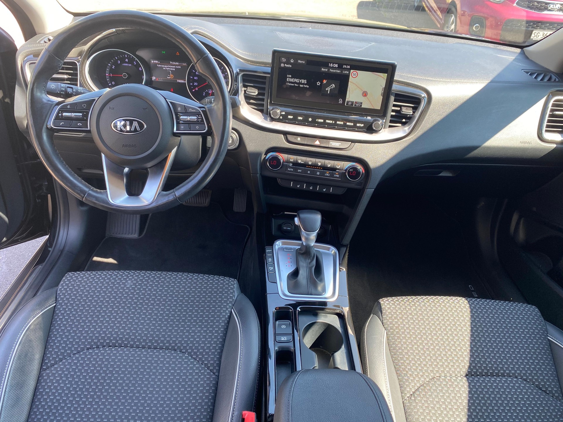 KIA XCeed 1.4 T-GDi Trend-image-7