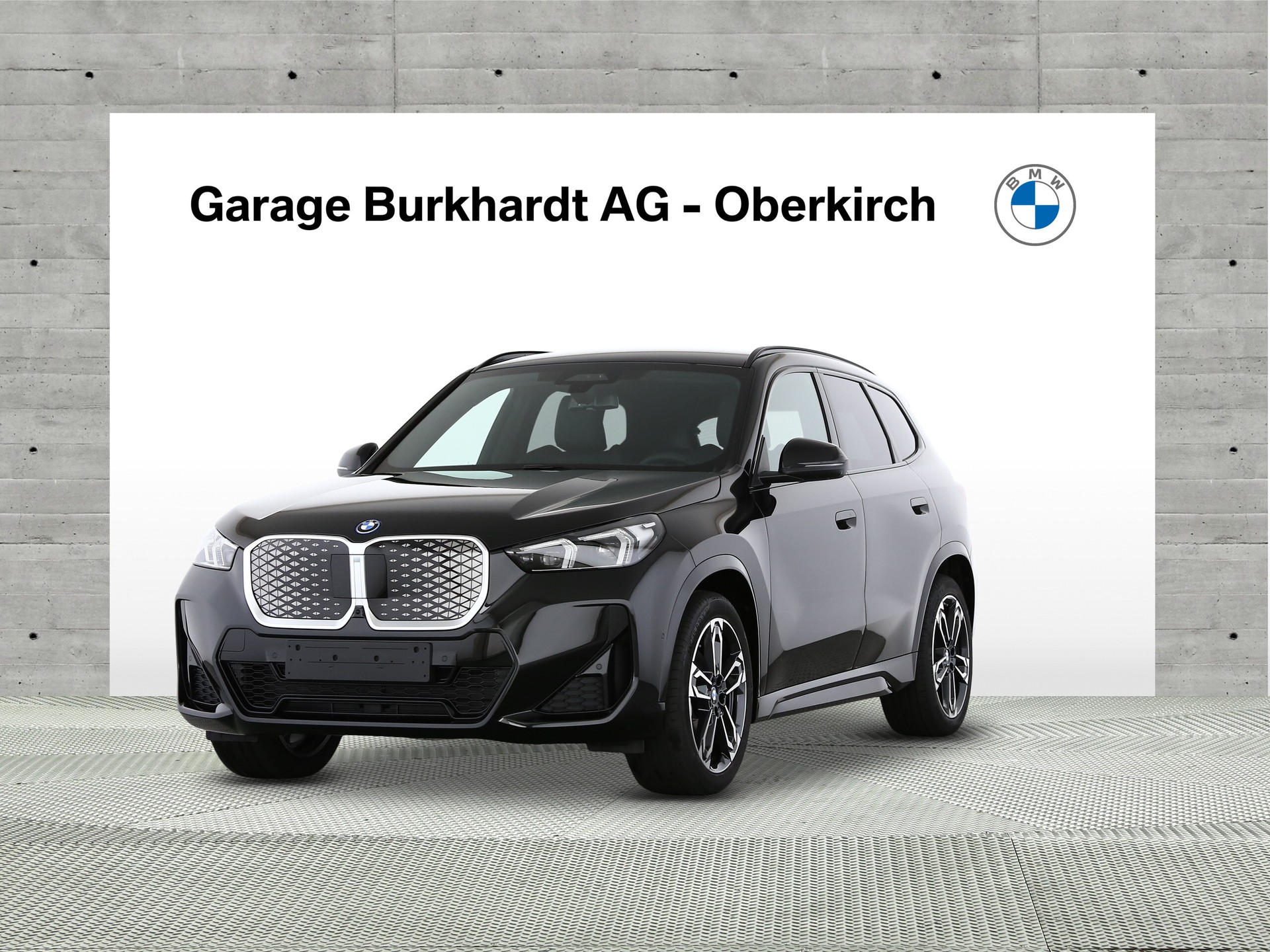 BMW iX1 eDrive 20 Ed. M Sport-image-0