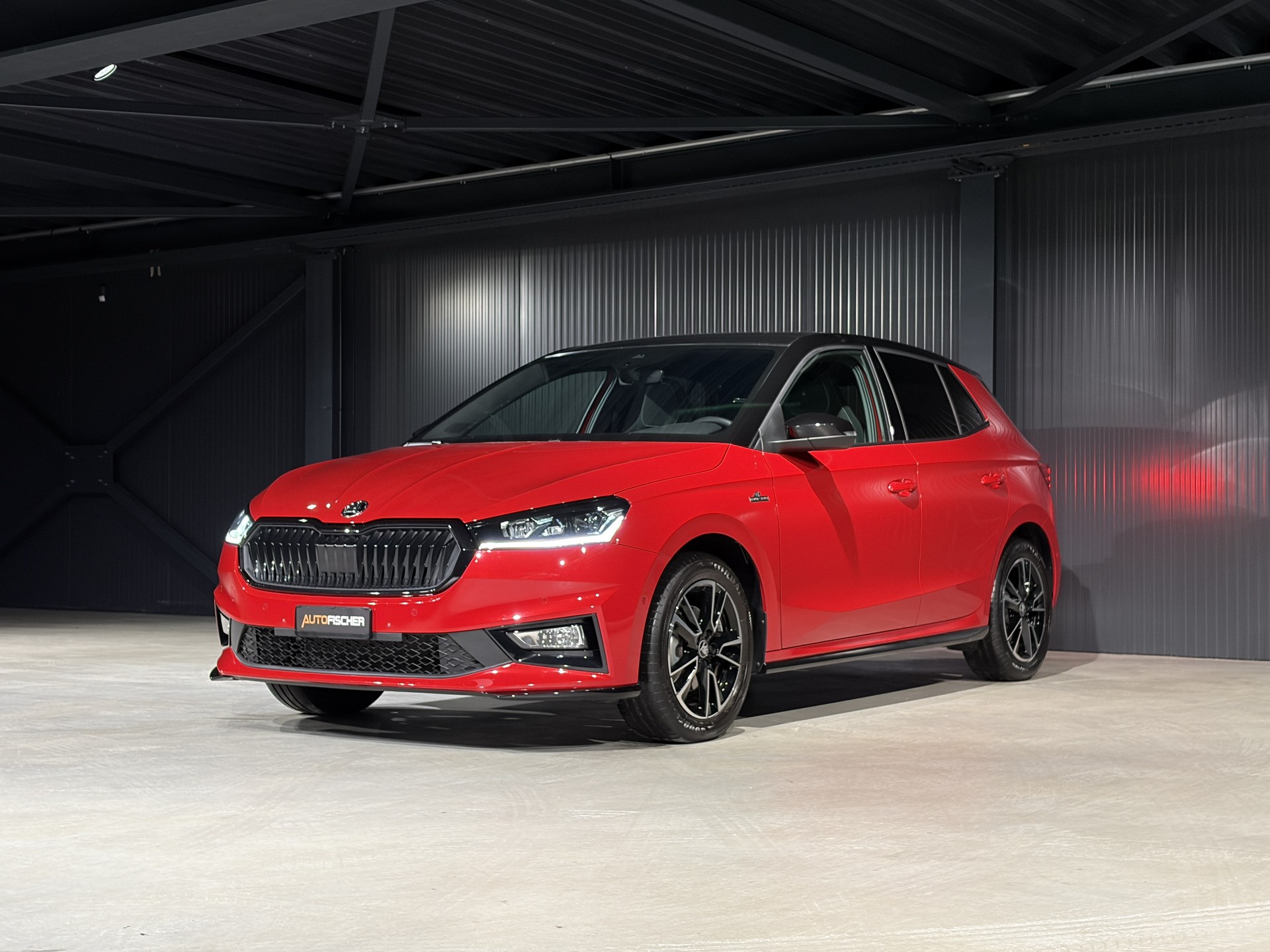 SKODA Fabia 1.0 TSI Monte Carlo DSG-showroom-element-3
