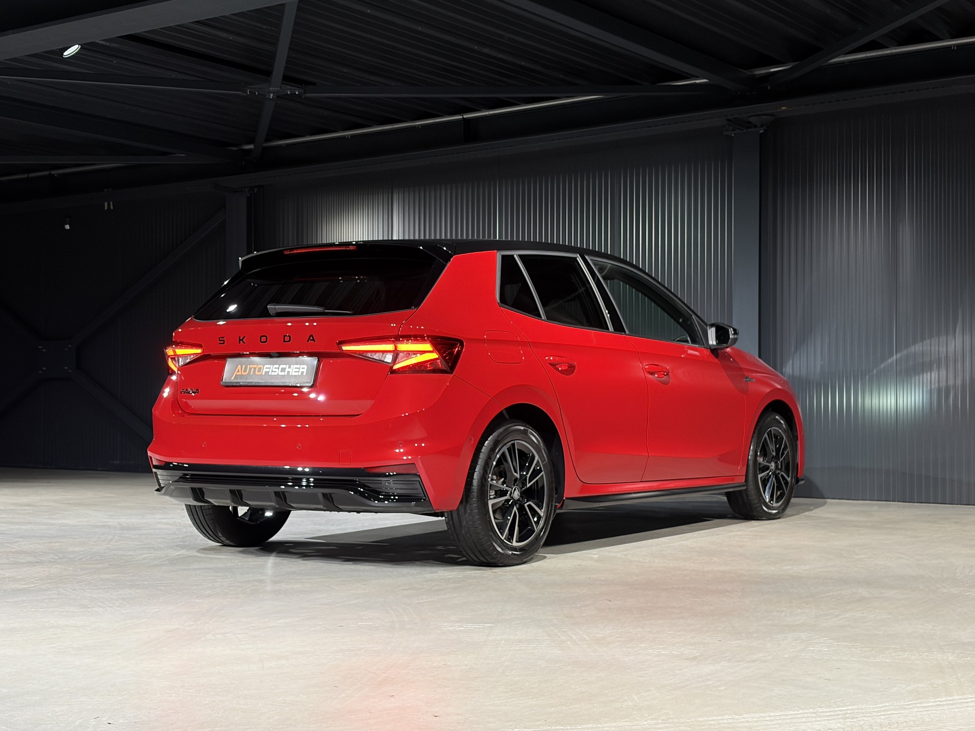 SKODA Fabia 1.0 TSI Monte Carlo DSG-image-6