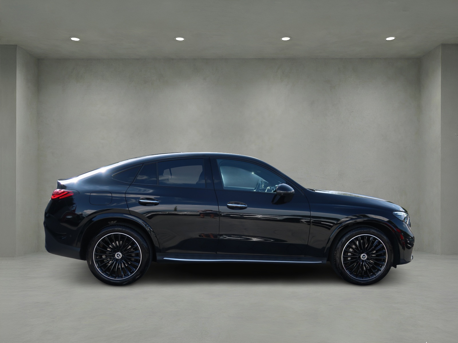MERCEDES-BENZ GLC Coupé 220 d 4Matic 9G-Tronic-image-3