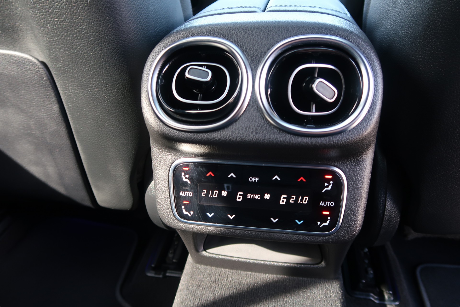 MERCEDES-BENZ GLC Coupé 220 d 4Matic 9G-Tronic-image-13