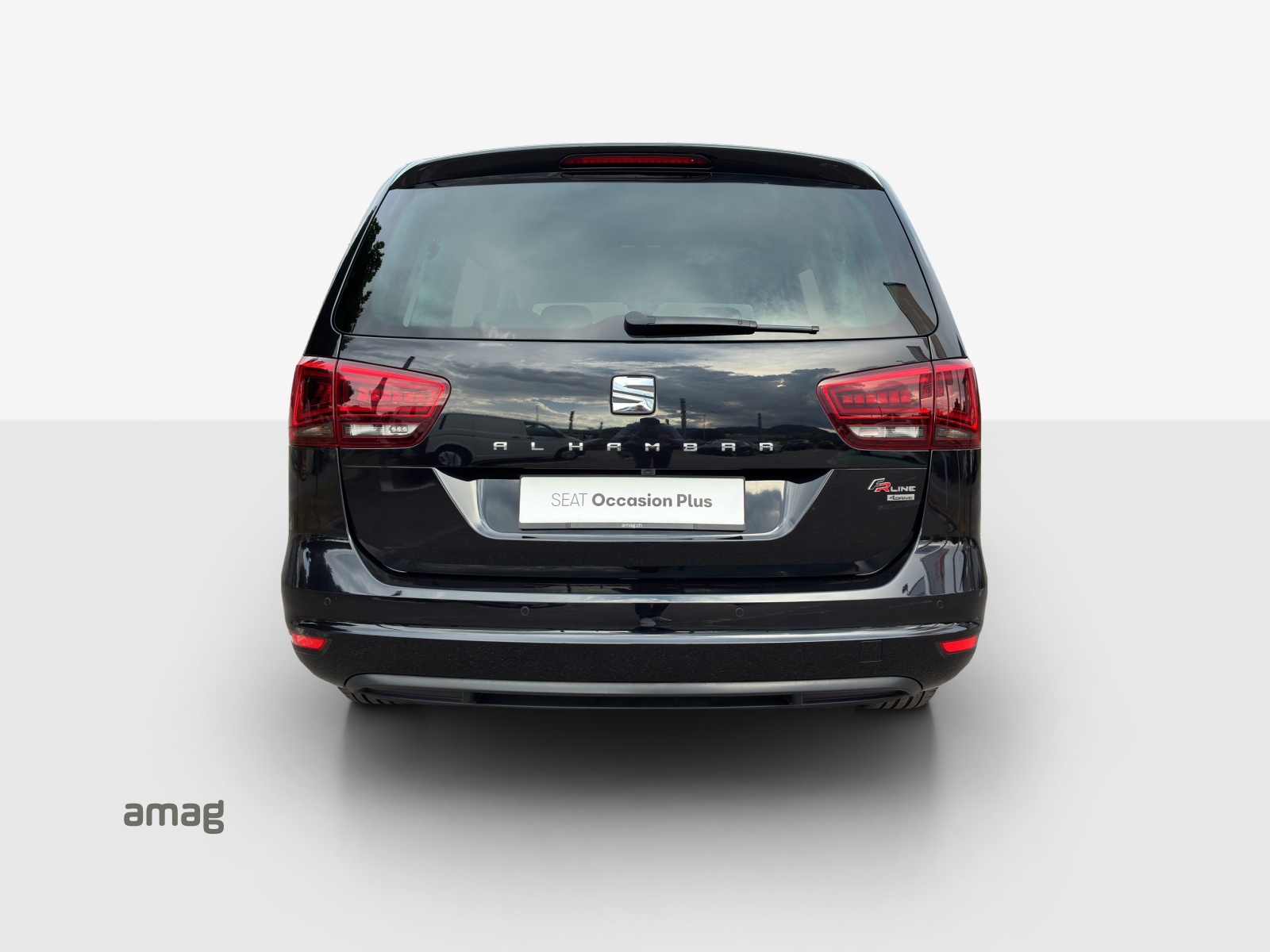 SEAT Alhambra 2.0 TDI 4Drive SWISS FR-image-3