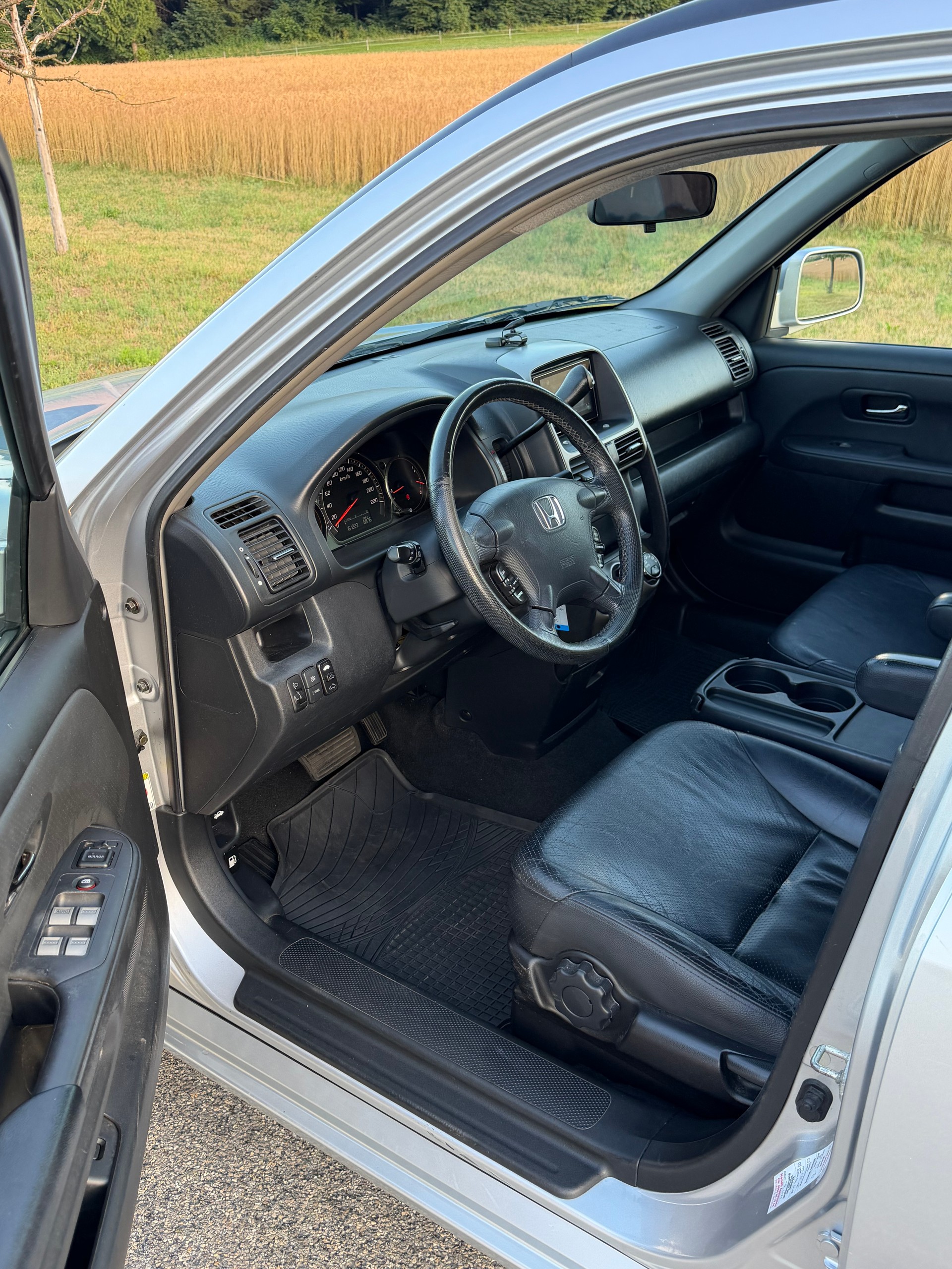 HONDA CR-V 2.0 4WD LS Adventure-image-6
