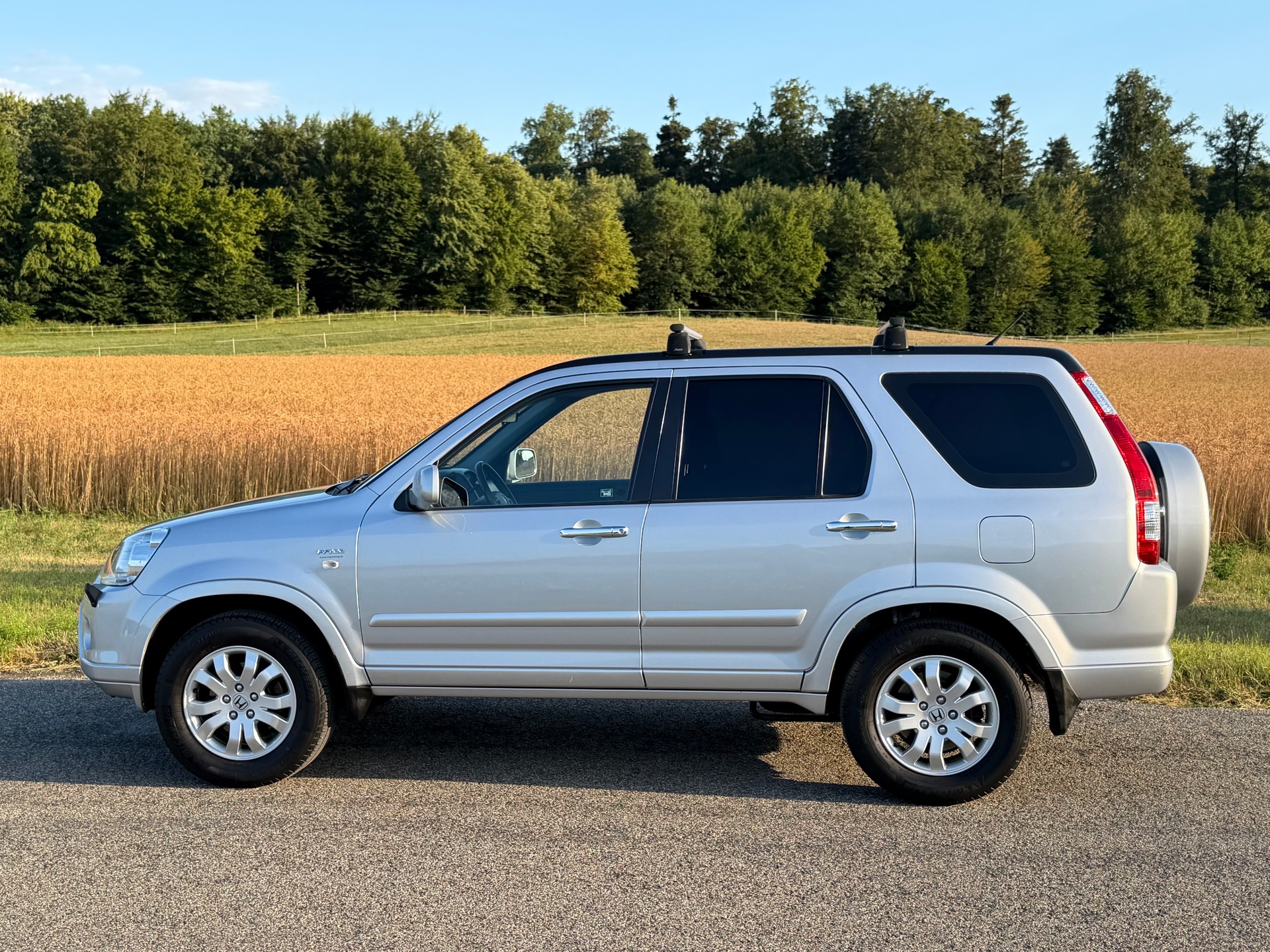 HONDA CR-V 2.0 4WD LS Adventure-image-1