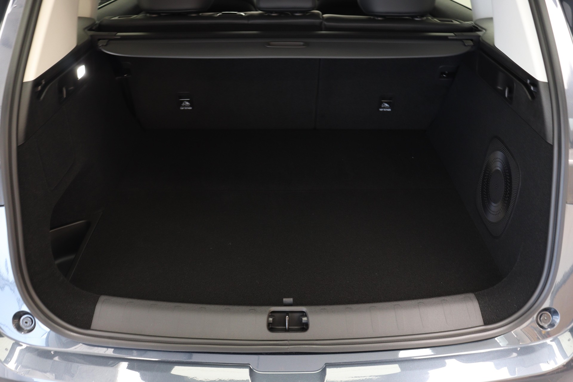 LEAPMOTOR C10 1.5 Hybrid EV-image-9