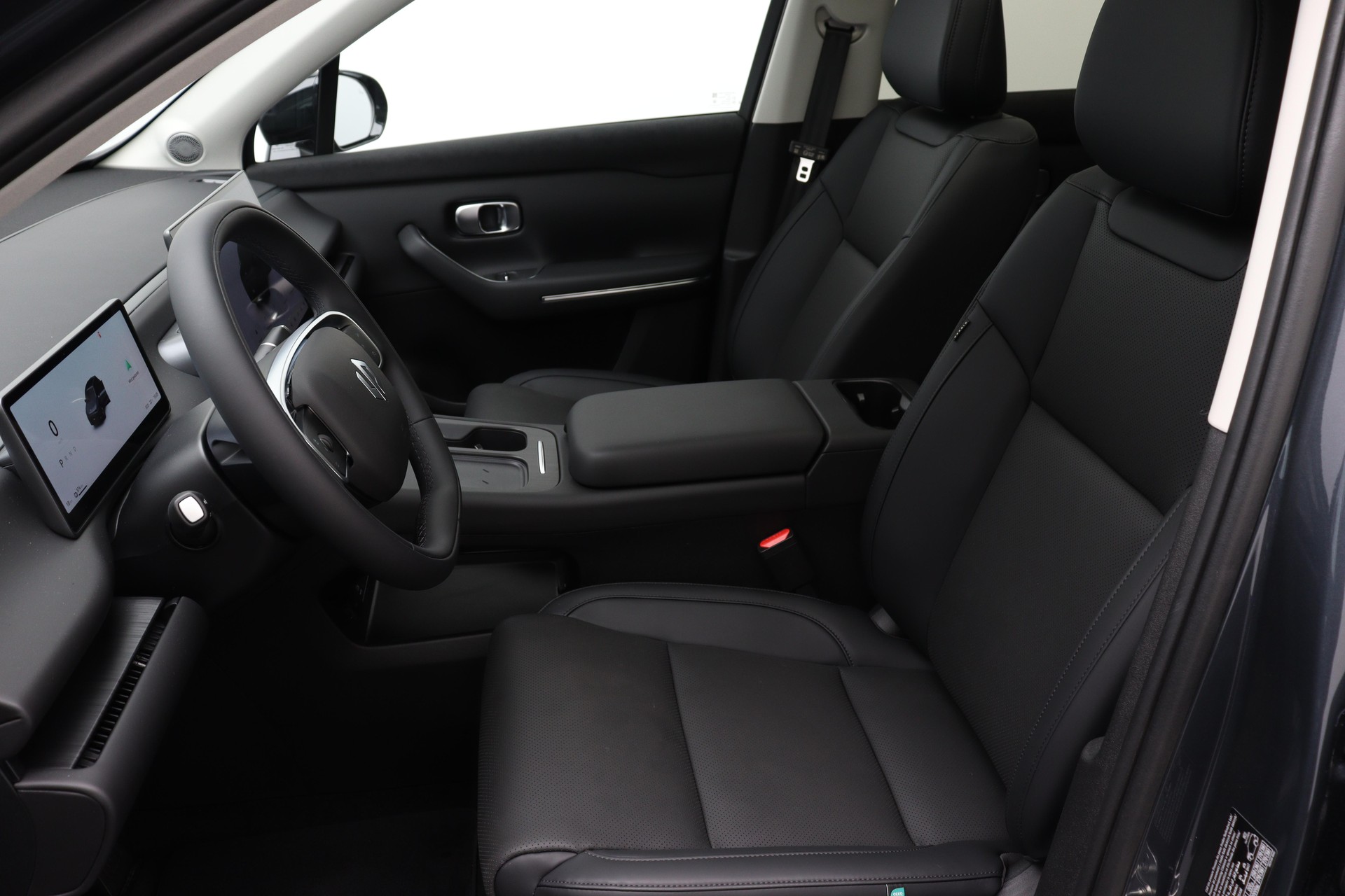 LEAPMOTOR C10 1.5 Hybrid EV-image-5