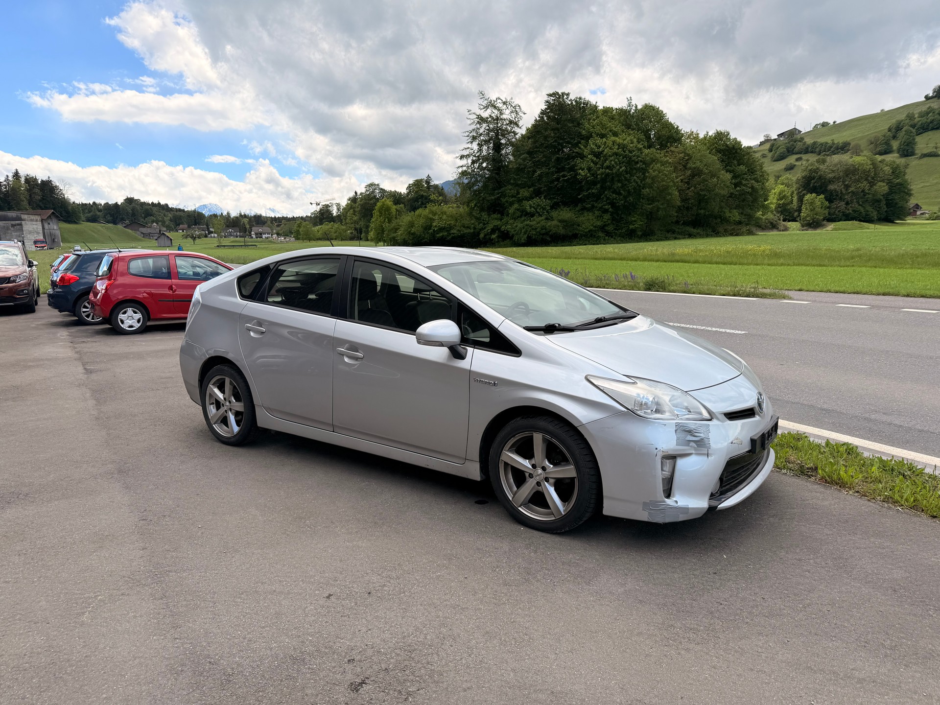 TOYOTA Prius 1.8 16V HSD Luna-image-7