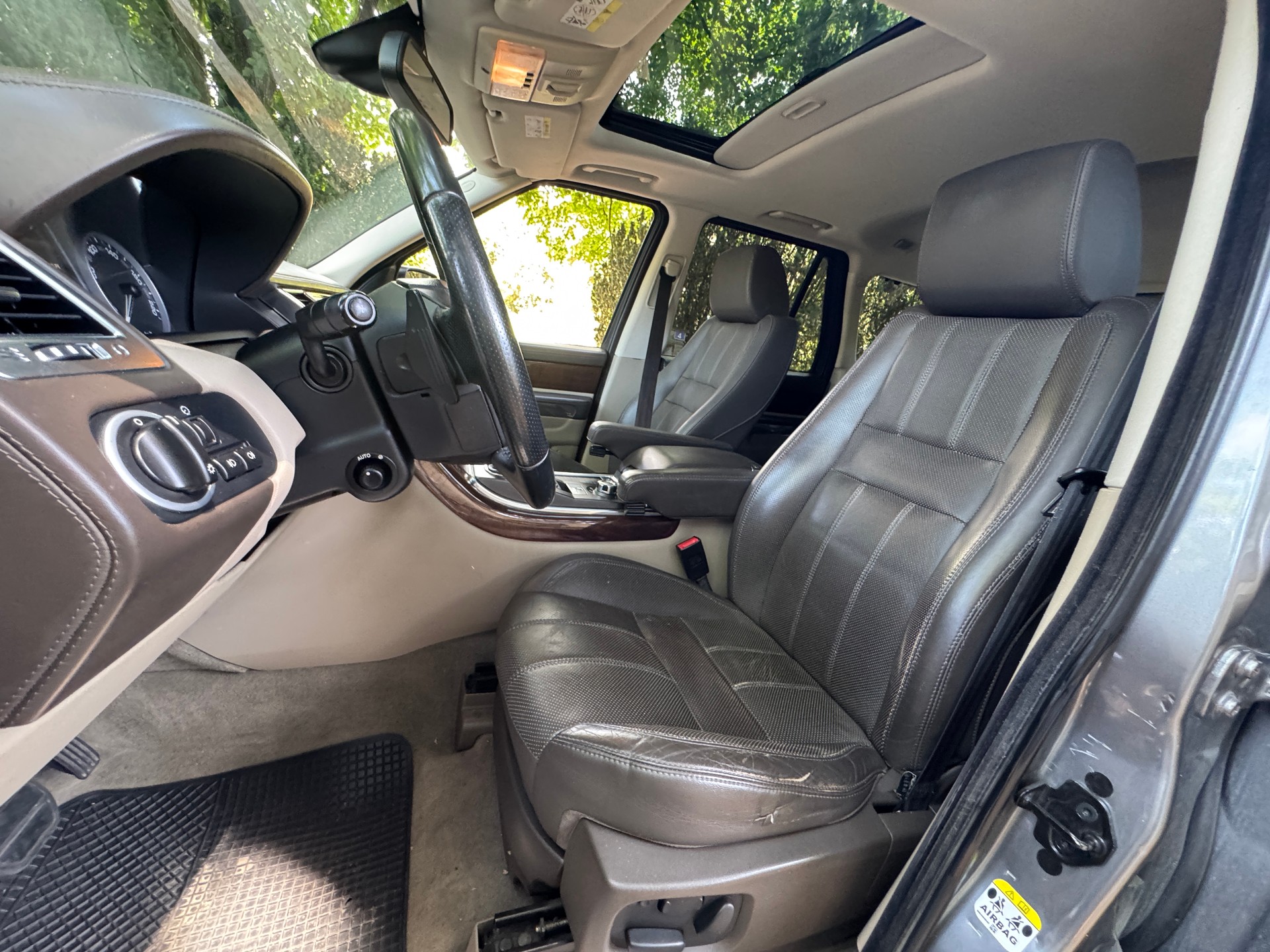 LAND ROVER Range Rover Sport 3.0 TDV6 HSE Automatic-image-6