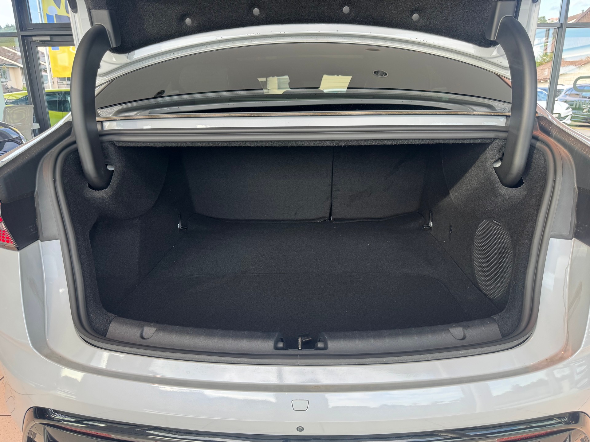 BYD Seal 82,2 kWh Excellence AWD-image-24