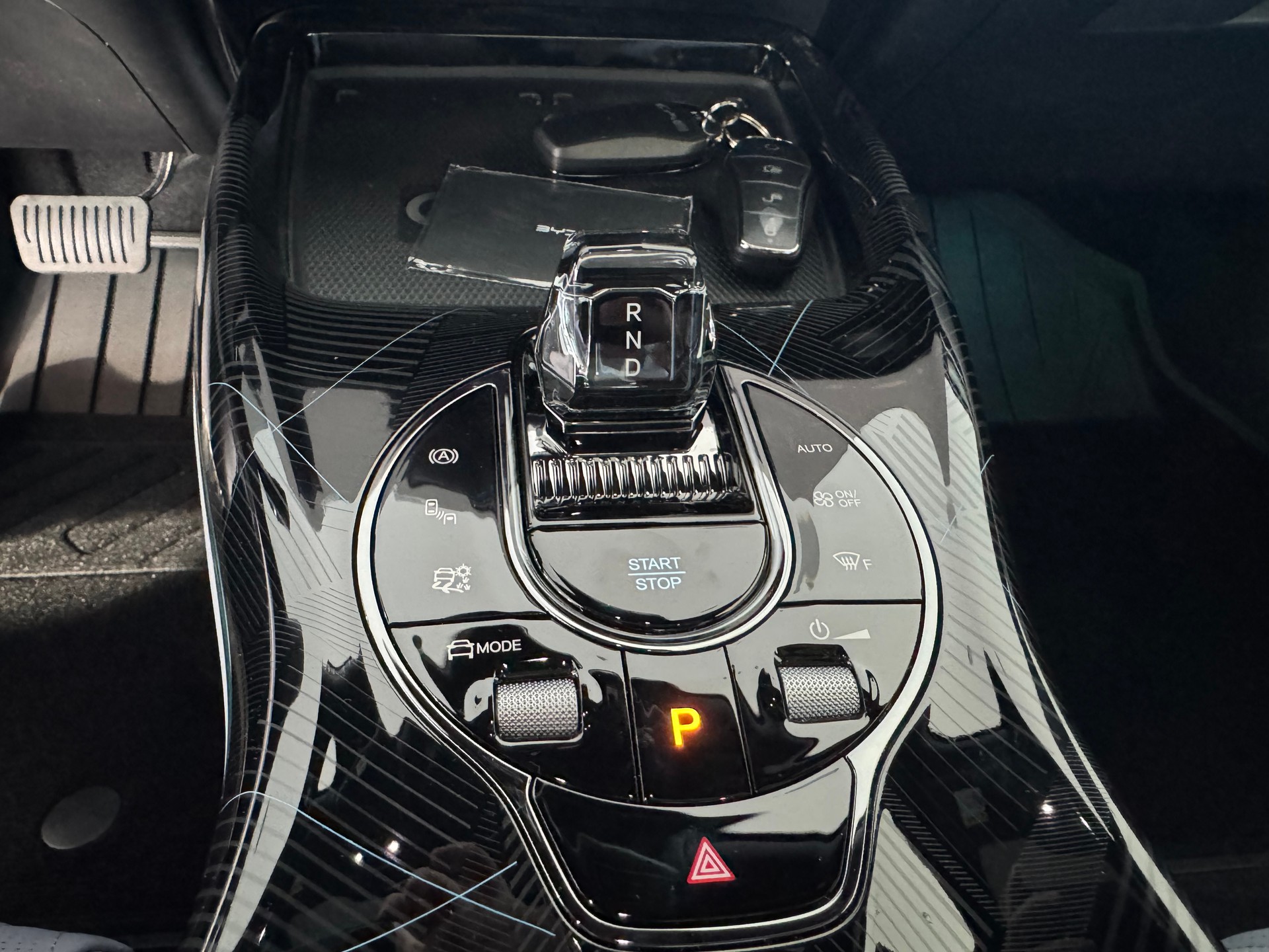 BYD Seal 82,2 kWh Excellence AWD-image-21
