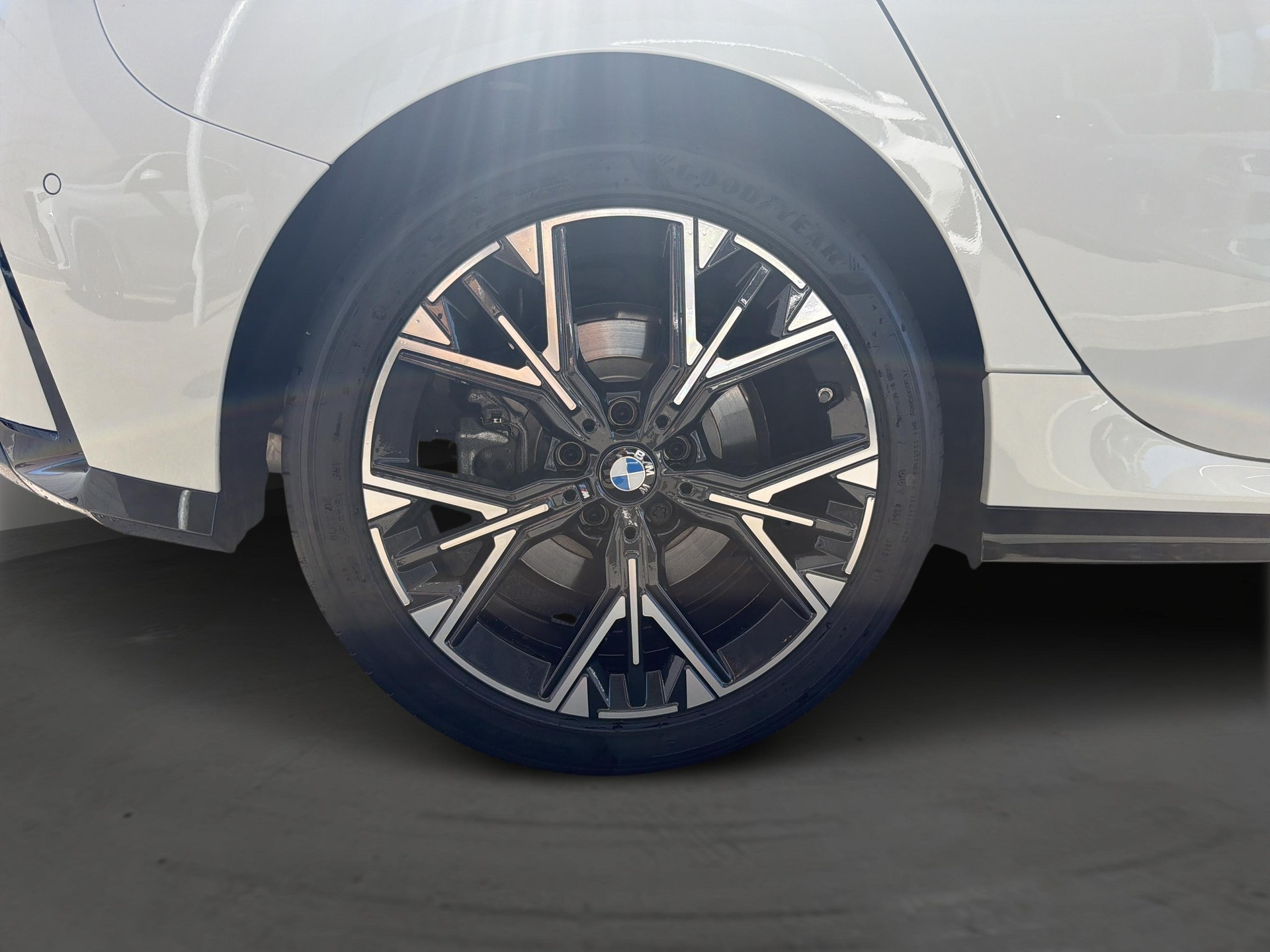 BMW 123 xDrive M Sport-image-6
