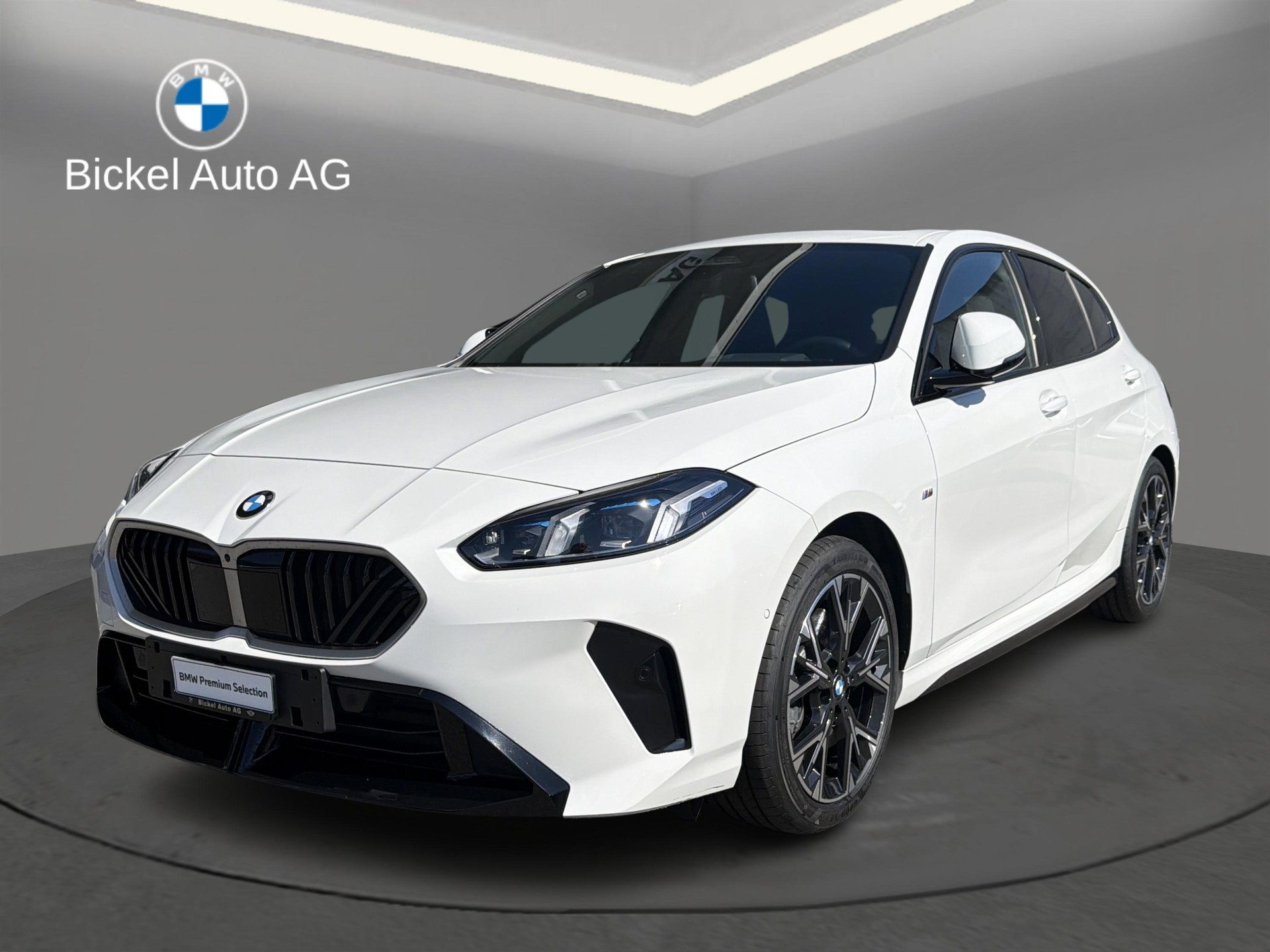 BMW 123 xDrive M Sport-image-0