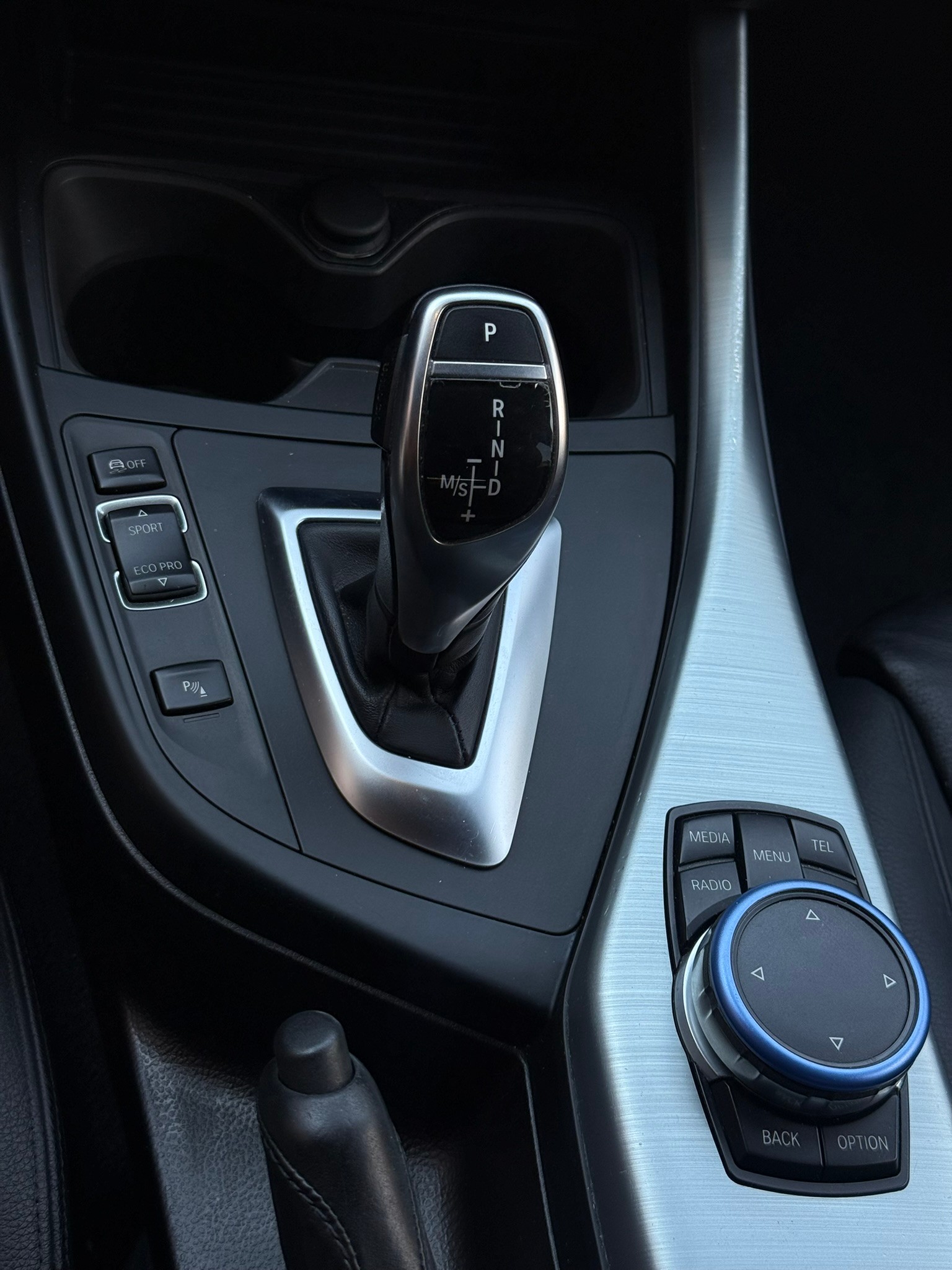 BMW M135i xDrive Steptronic-image-14