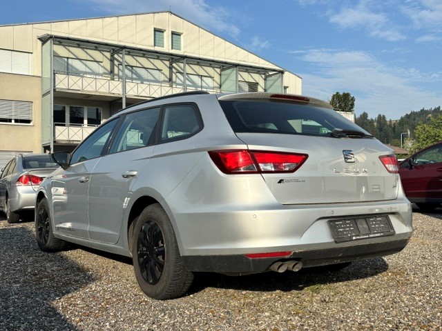 SEAT Leon ST 2.0 TDI Style 4Drive-image-2