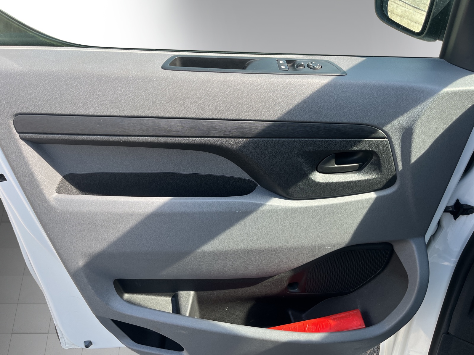 CITROEN Jumpy 1.5 BlueHDi 120 M Club BVM6-image-7