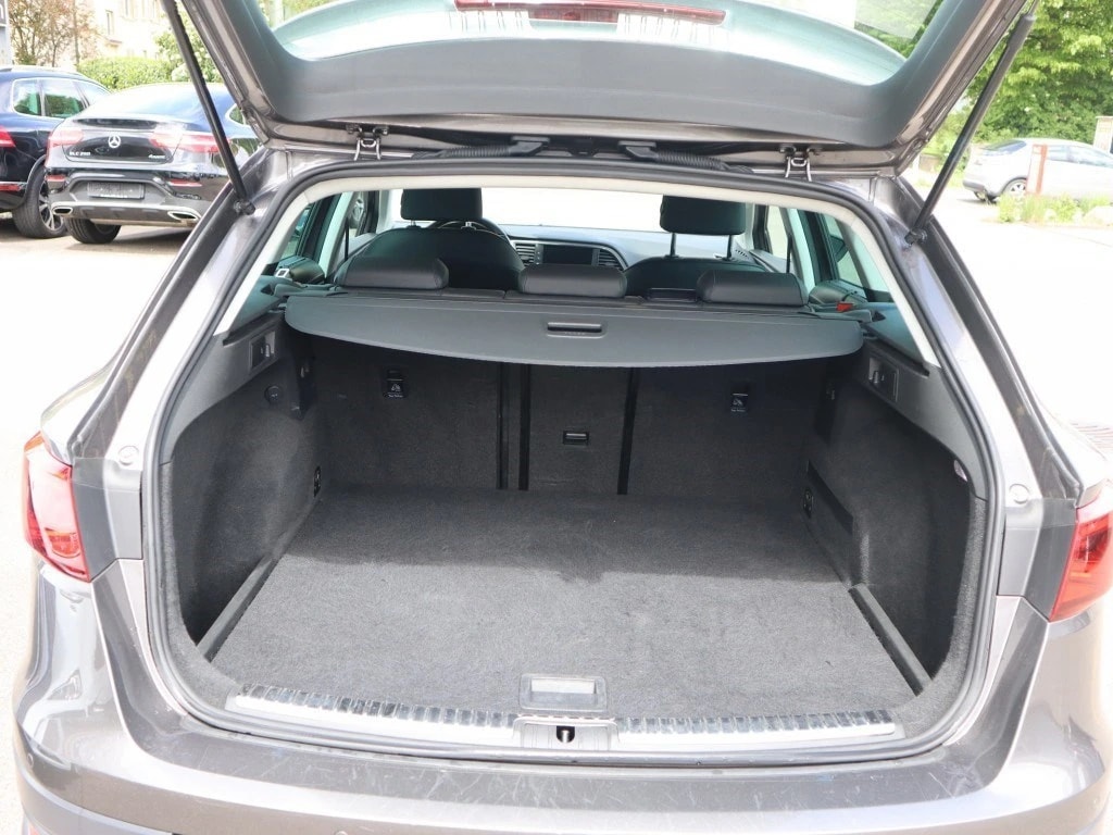 SEAT Leon ST 2.0 TDI CR X-Perience 4Drive DSG ** Voll-Leder Ausstattung ** G:Navi mit RF-kamera **-image-6