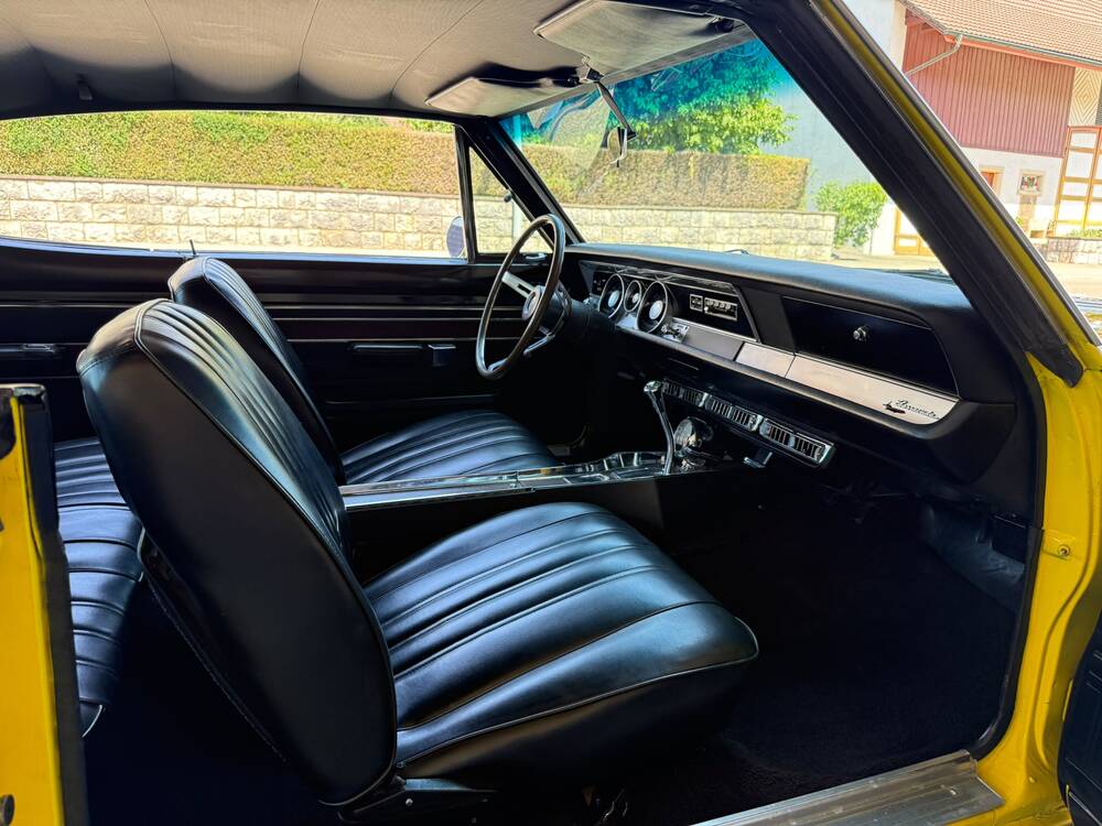 PLYMOUTH Barracuda-image-5