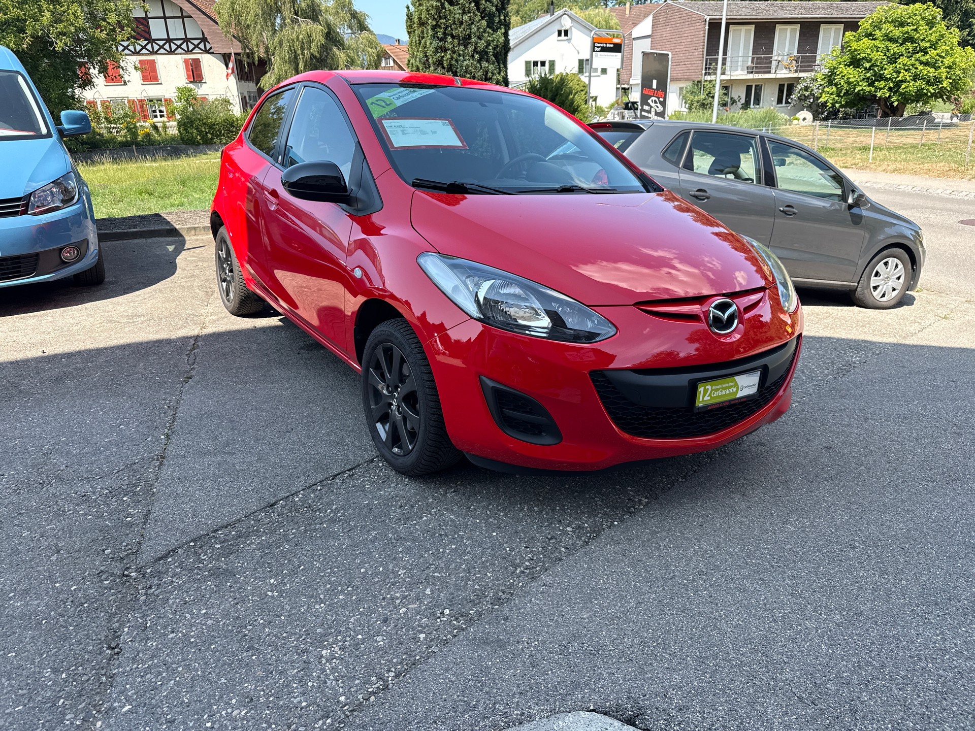 MAZDA 2 1.3i 16V Voila ma Suisse Edition-showroom-element-2