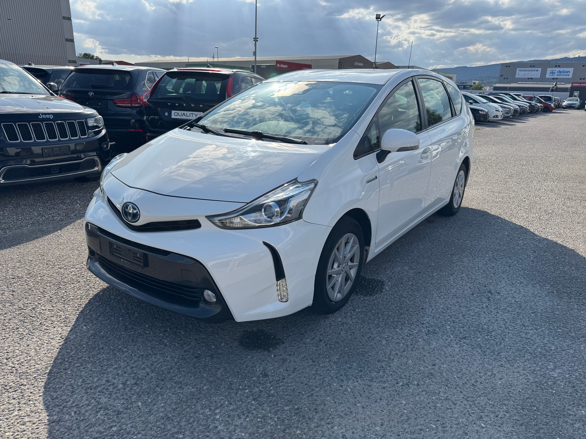 TOYOTA Prius+ 1.8 VVT-i HSD Comfort-image-1
