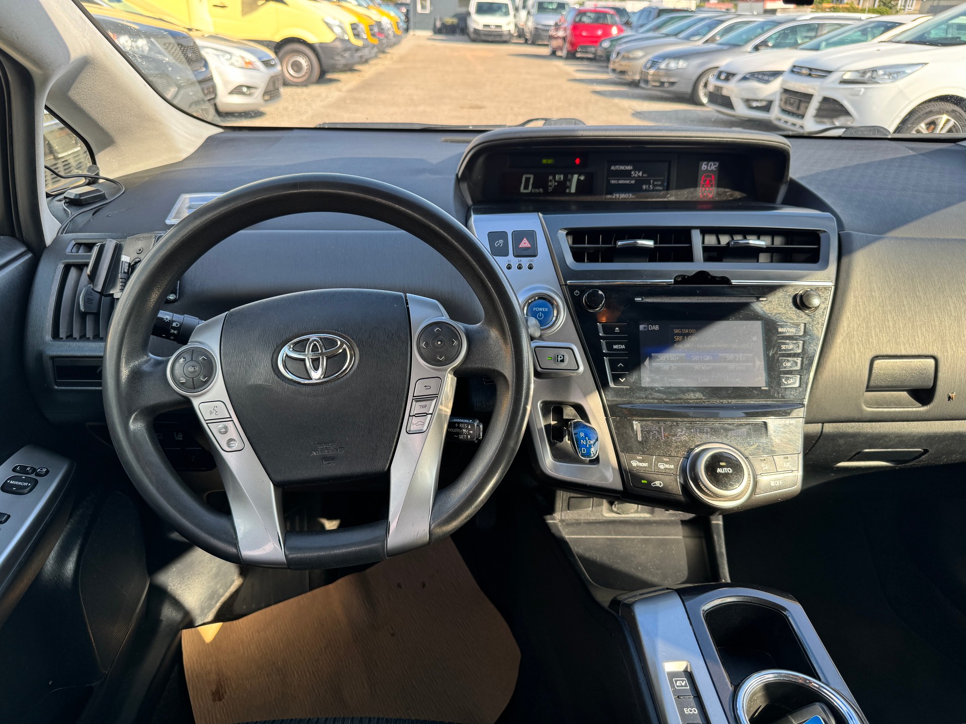 TOYOTA Prius+ 1.8 VVT-i HSD Comfort-image-6