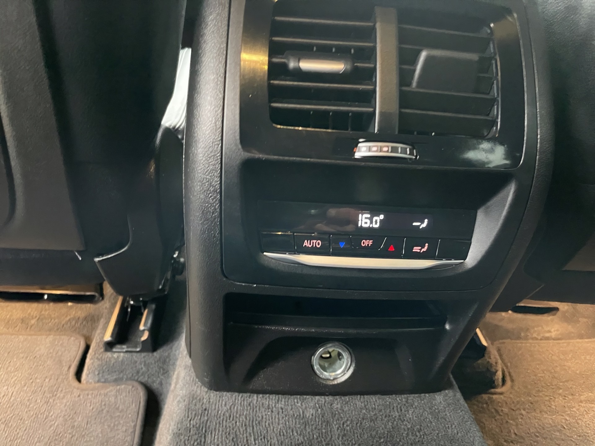 BMW X4 xDrive 20d M Sport Steptronic-image-11