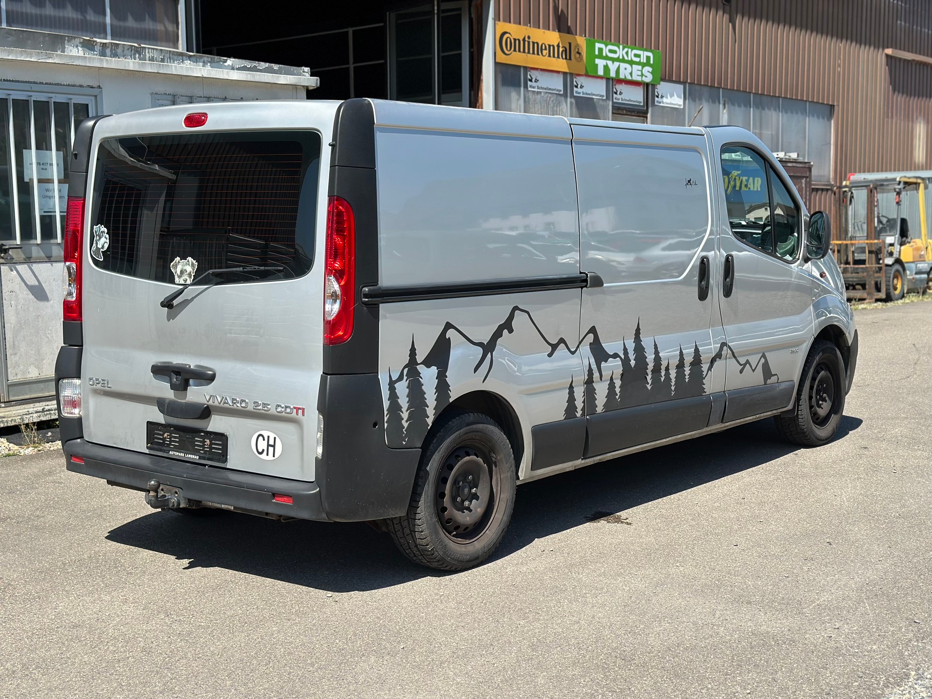 OPEL Vivaro 2.5 CDTI 2.9t L2H1-image-2