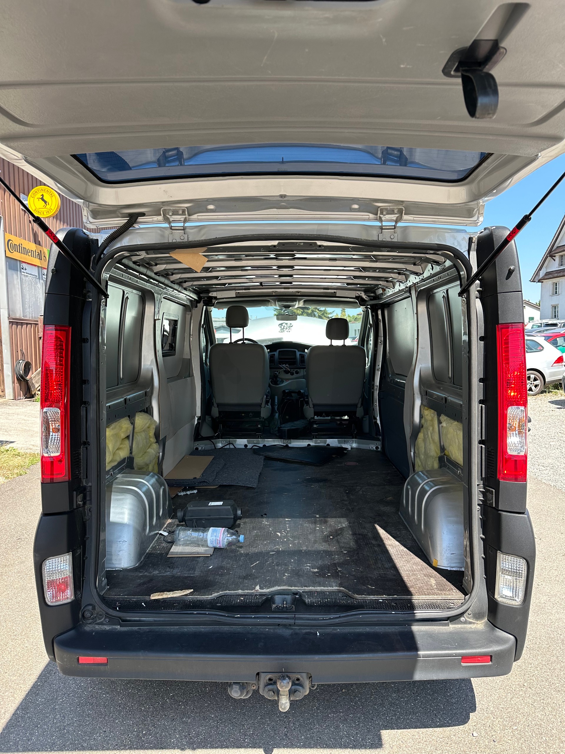 OPEL Vivaro 2.5 CDTI 2.9t L2H1-image-9