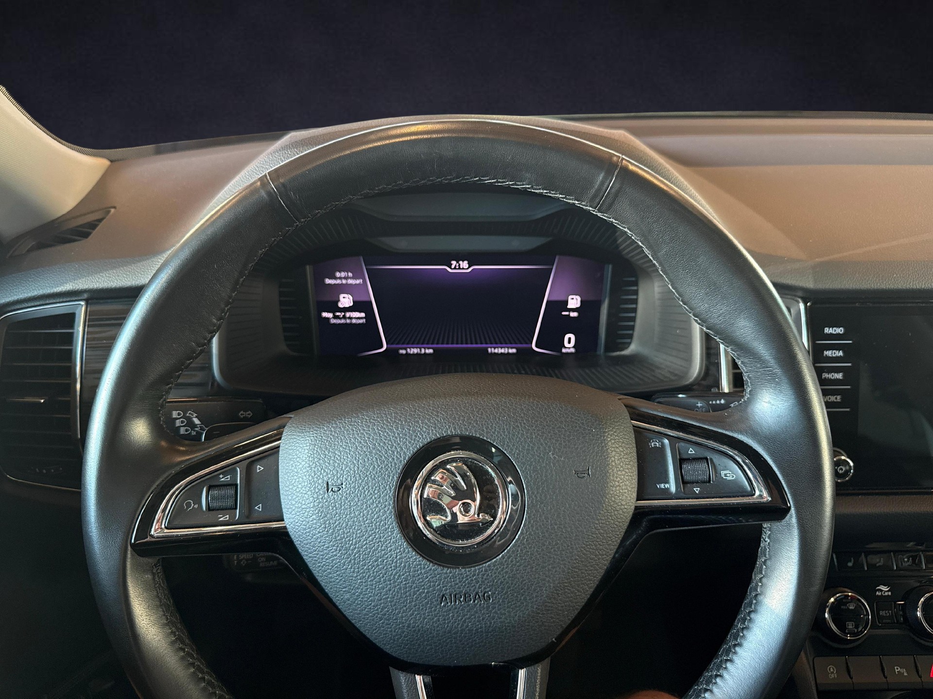 SKODA Kodiaq 2.0 TSI Drive DSG-image-12