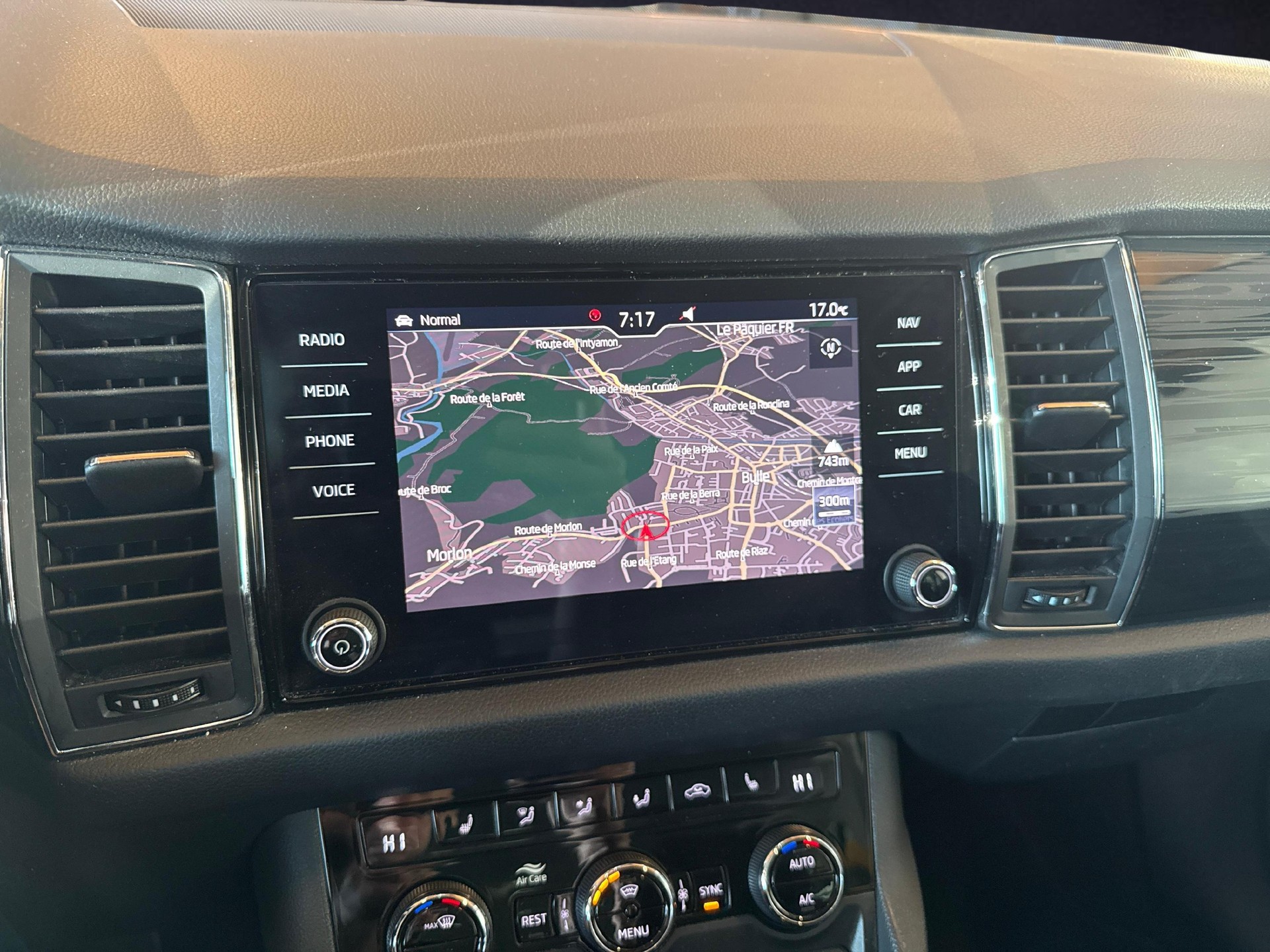 SKODA Kodiaq 2.0 TSI Drive DSG-image-14