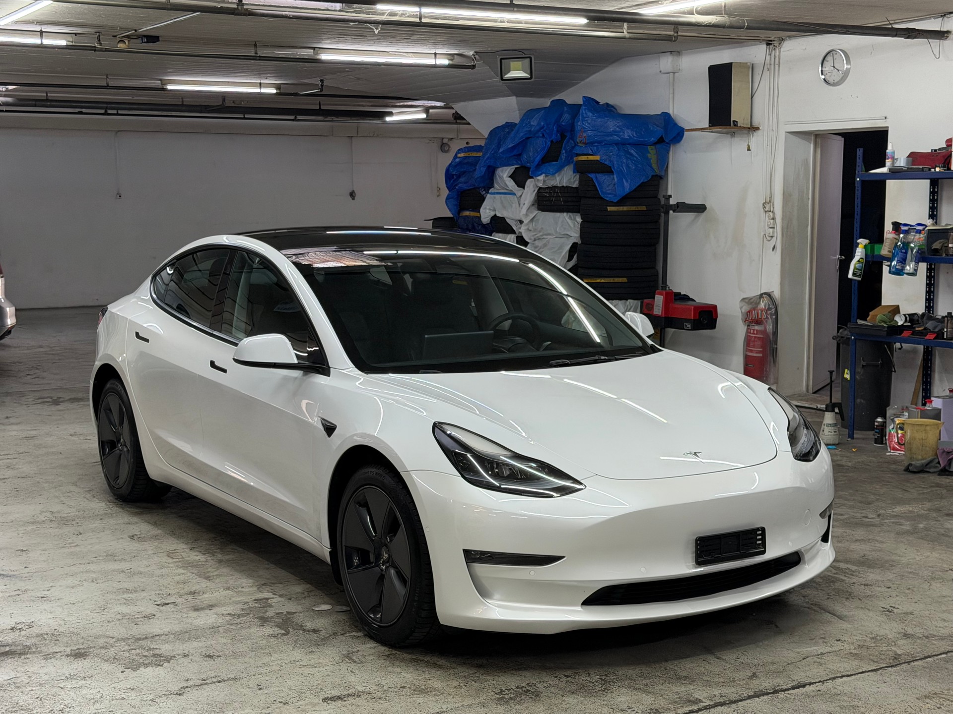 TESLA Model 3 Long Range Dual Motor AWD-image-1