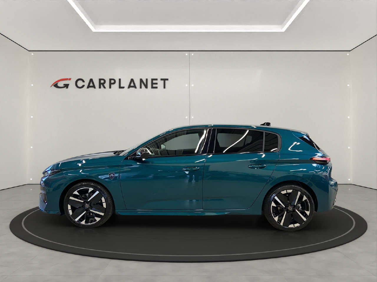 PEUGEOT 308 1.2 Hybrid GT-image-1
