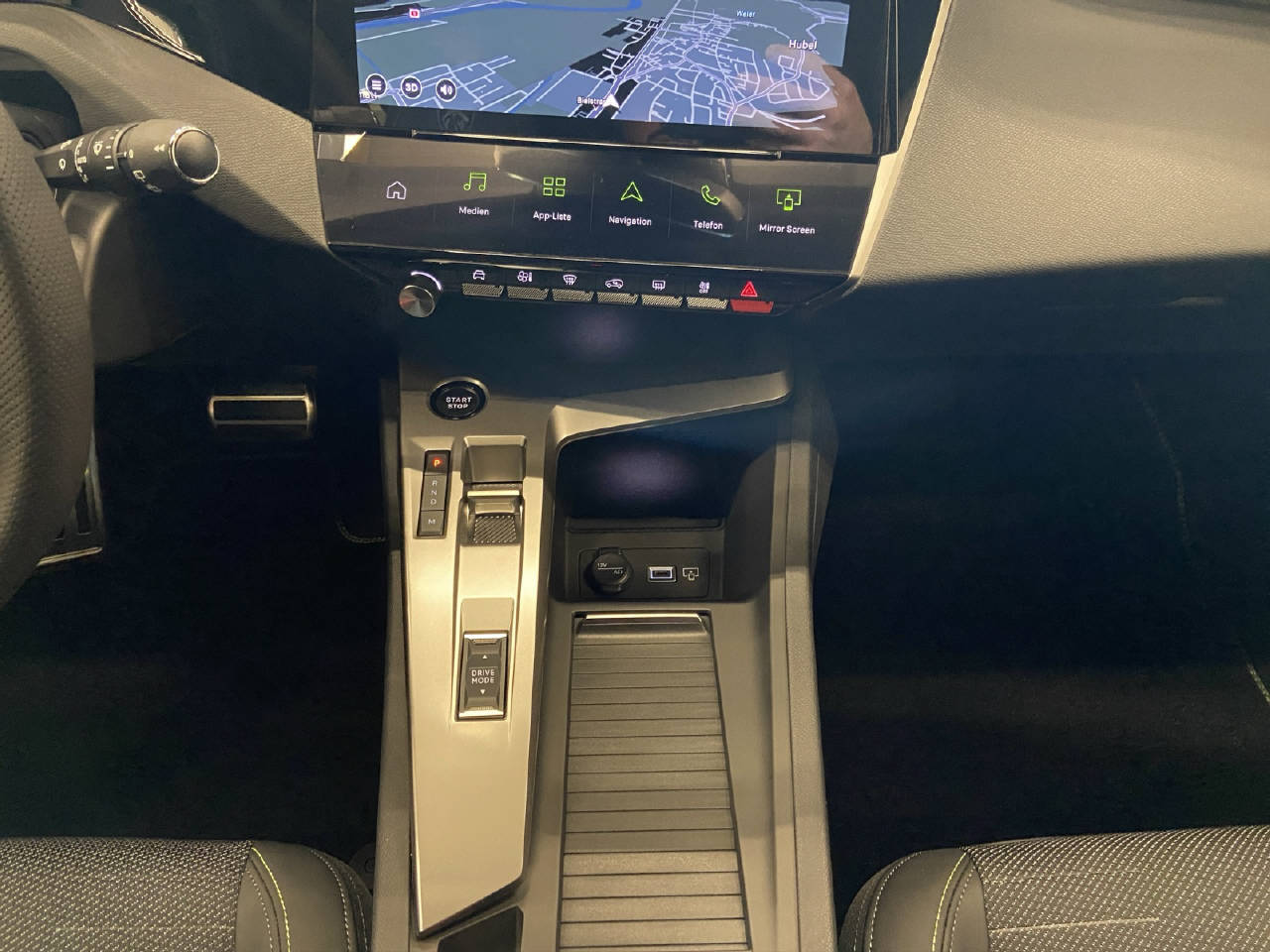 PEUGEOT 308 1.2 Hybrid GT-image-8