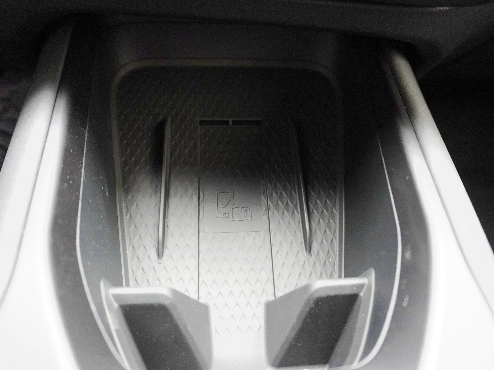 CUPRA Raval 52 kWh Dynamic Plus-image-23