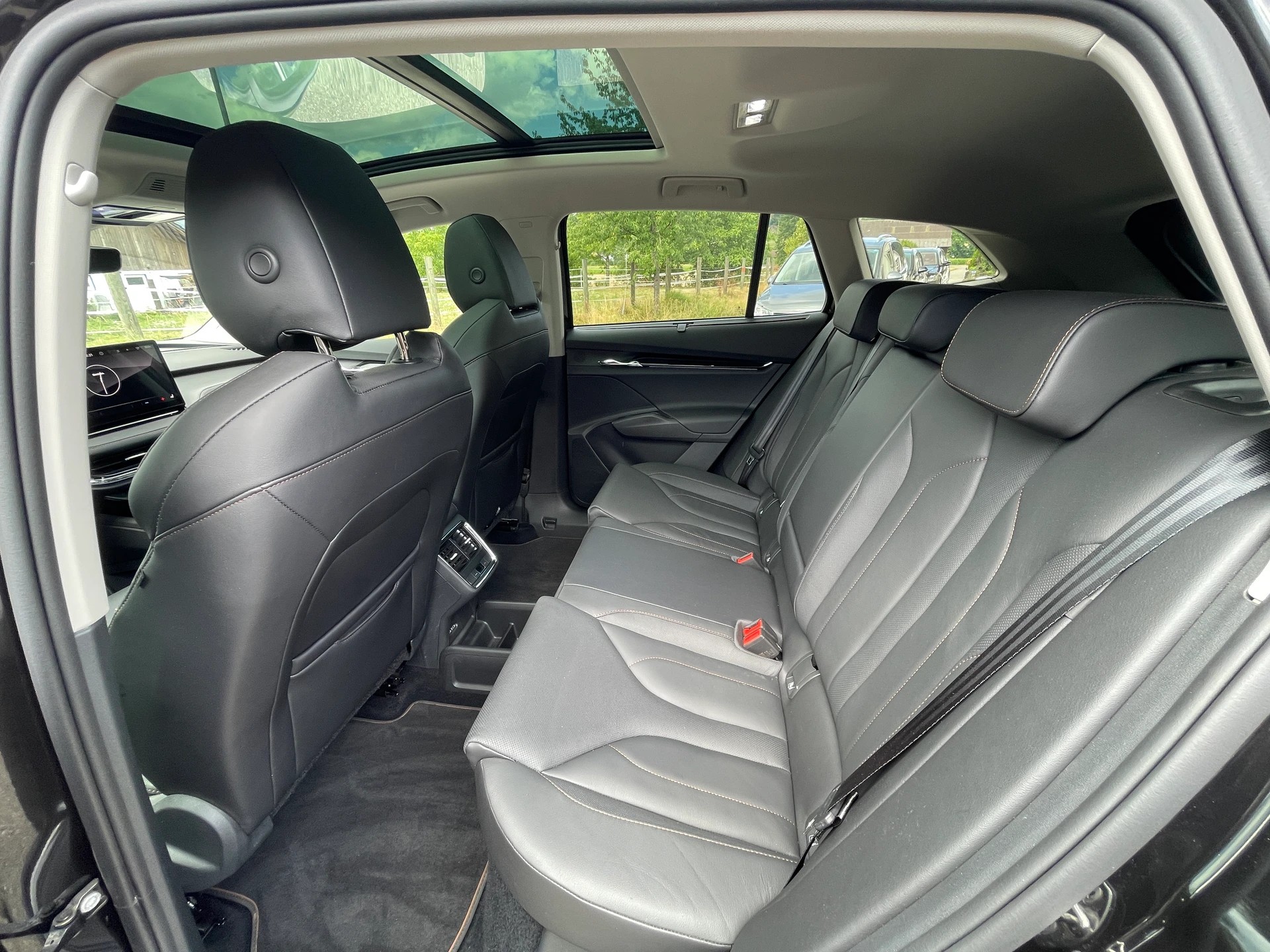 SKODA Enyaq iV 80x-image-22