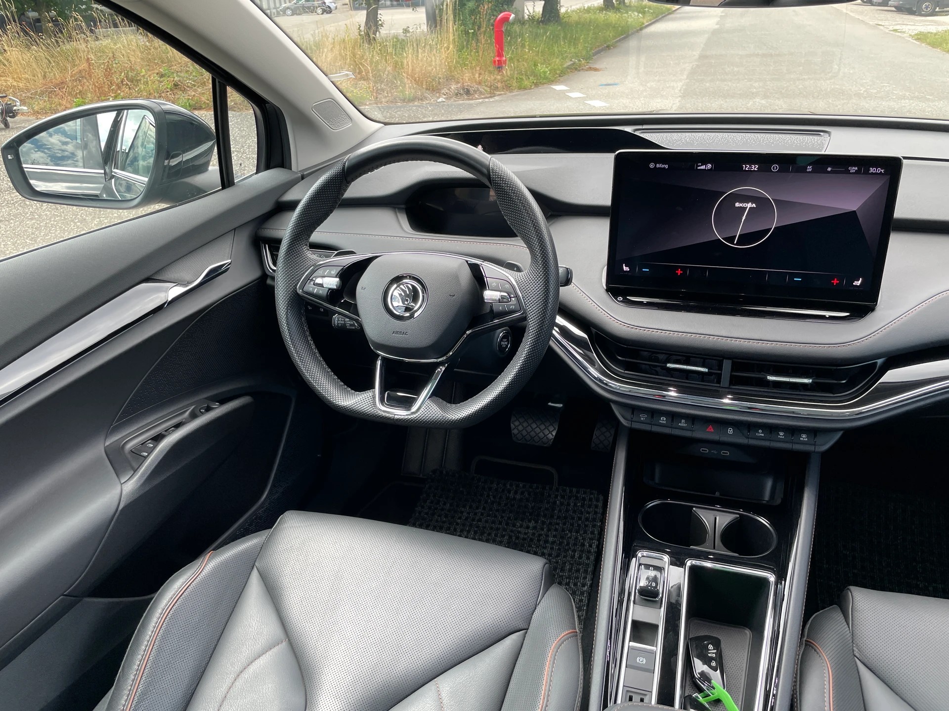 SKODA Enyaq iV 80x-image-16
