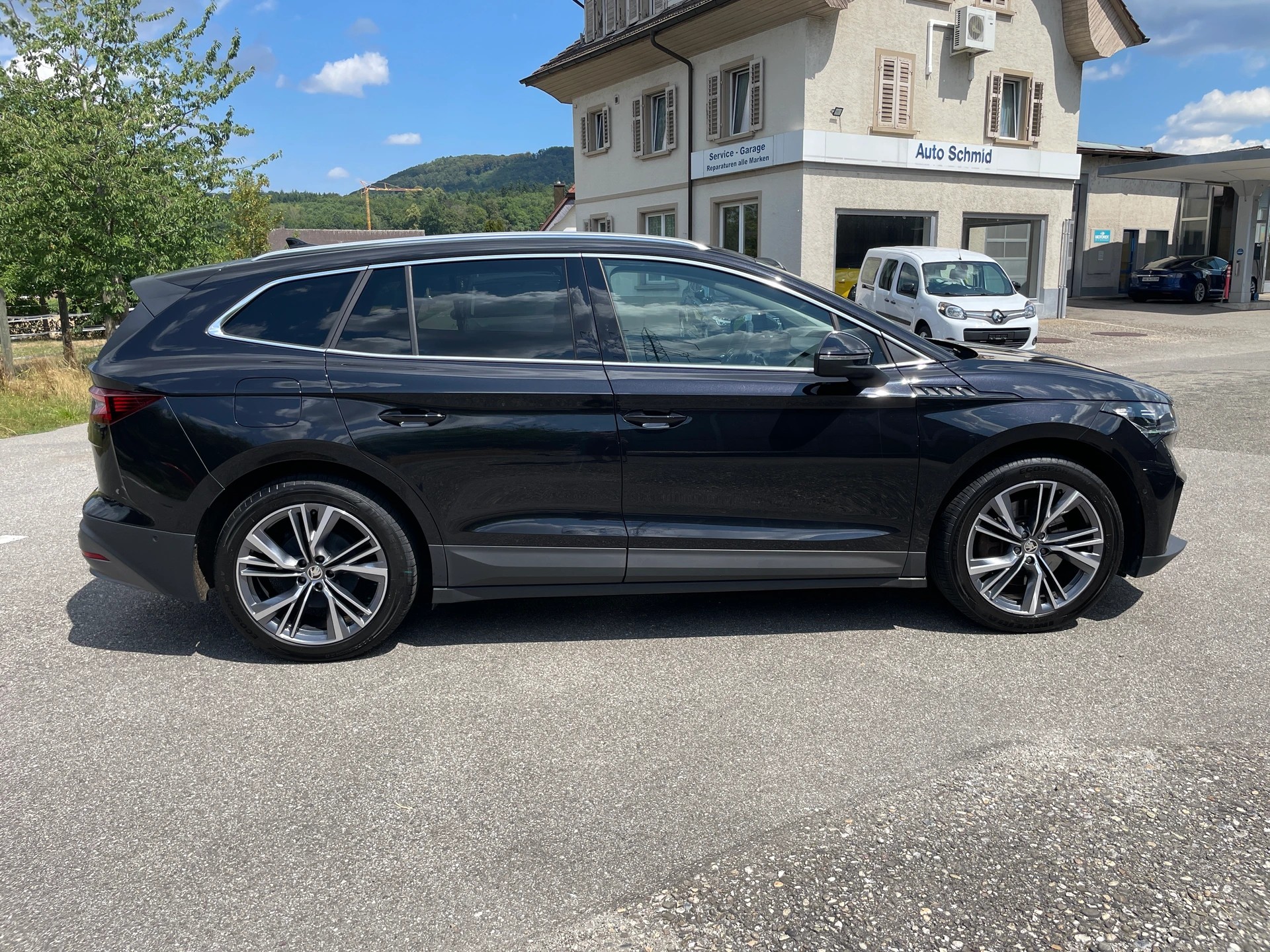 SKODA Enyaq iV 80x-image-10