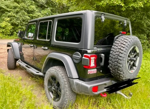 JEEP 2.2 MultiJet Rubicon Unlimited-image-1