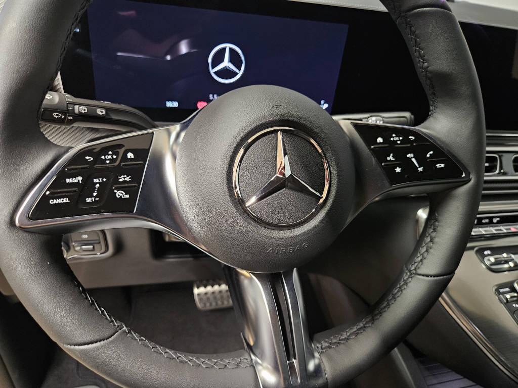 MERCEDES-BENZ V 300 d 4Matic lang Swiss Edition-image-10