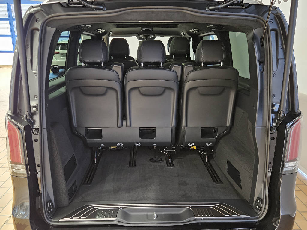 MERCEDES-BENZ V 300 d 4Matic Swiss Edition lang-showroom-element-3