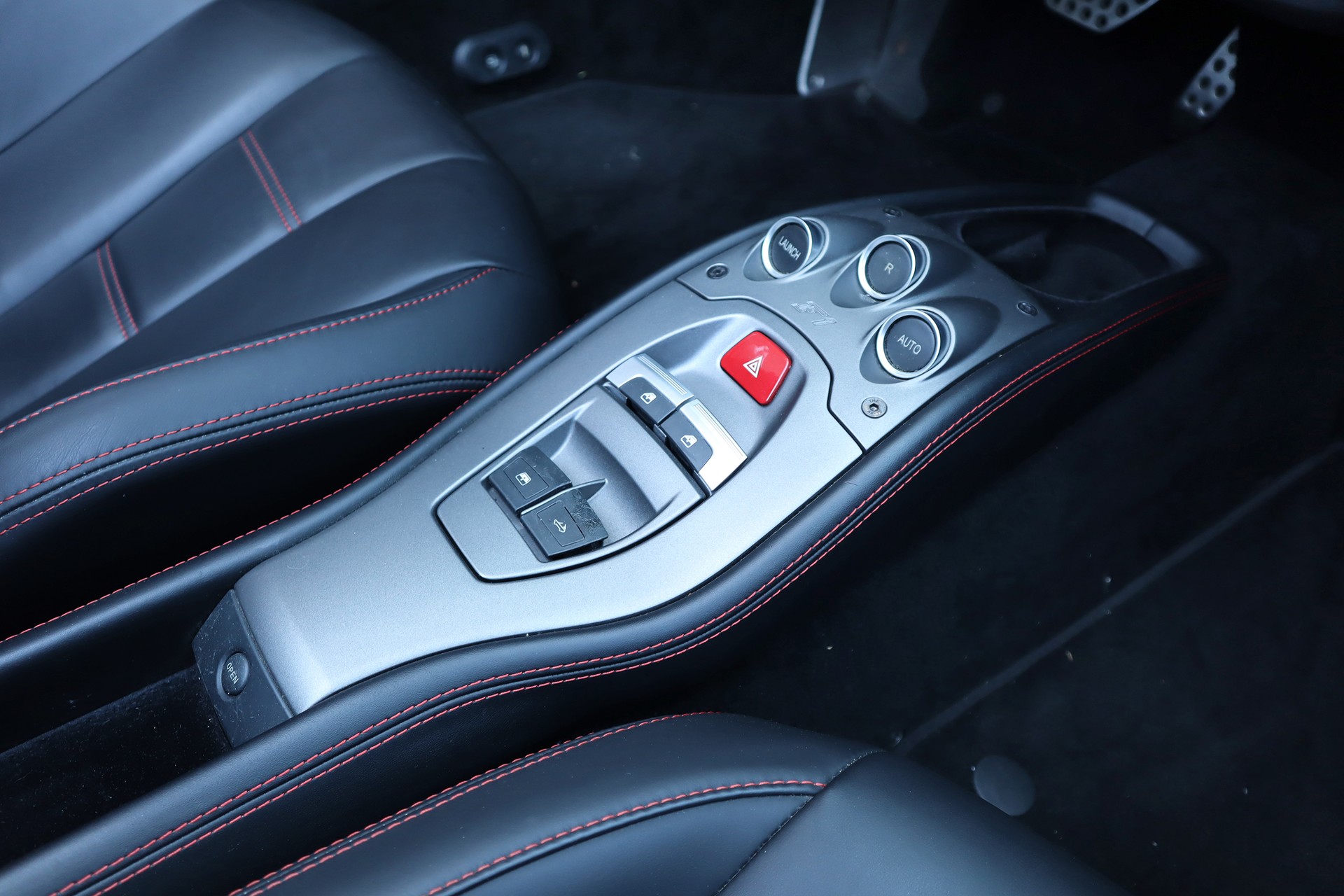 FERRARI 458 Spider Italia 4.5 V8-image-14